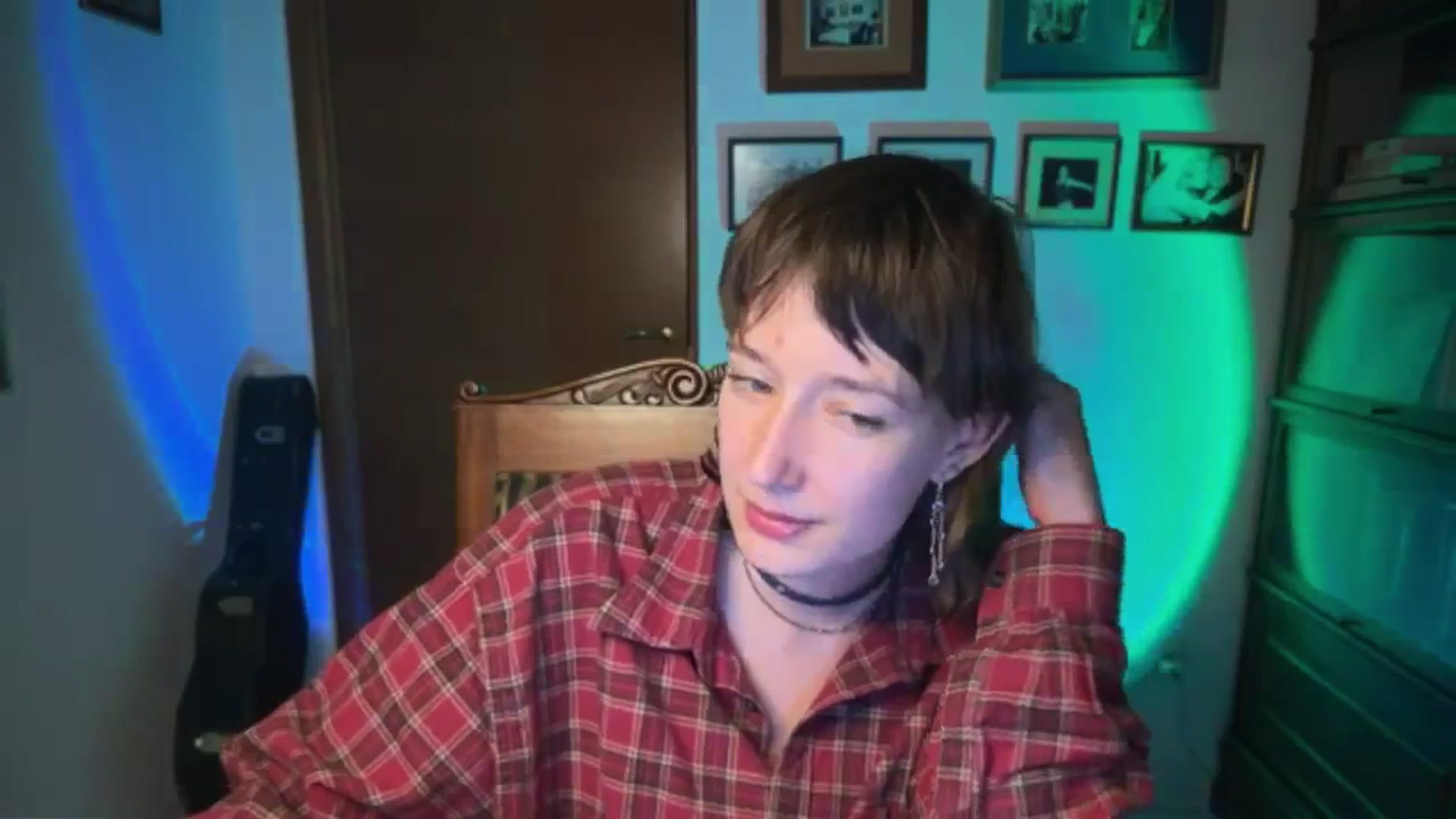 Gallery image thumbnail from LoooneyTunes's myfreecams stream on, 02/06/2026, 19:25 image 2 of 20