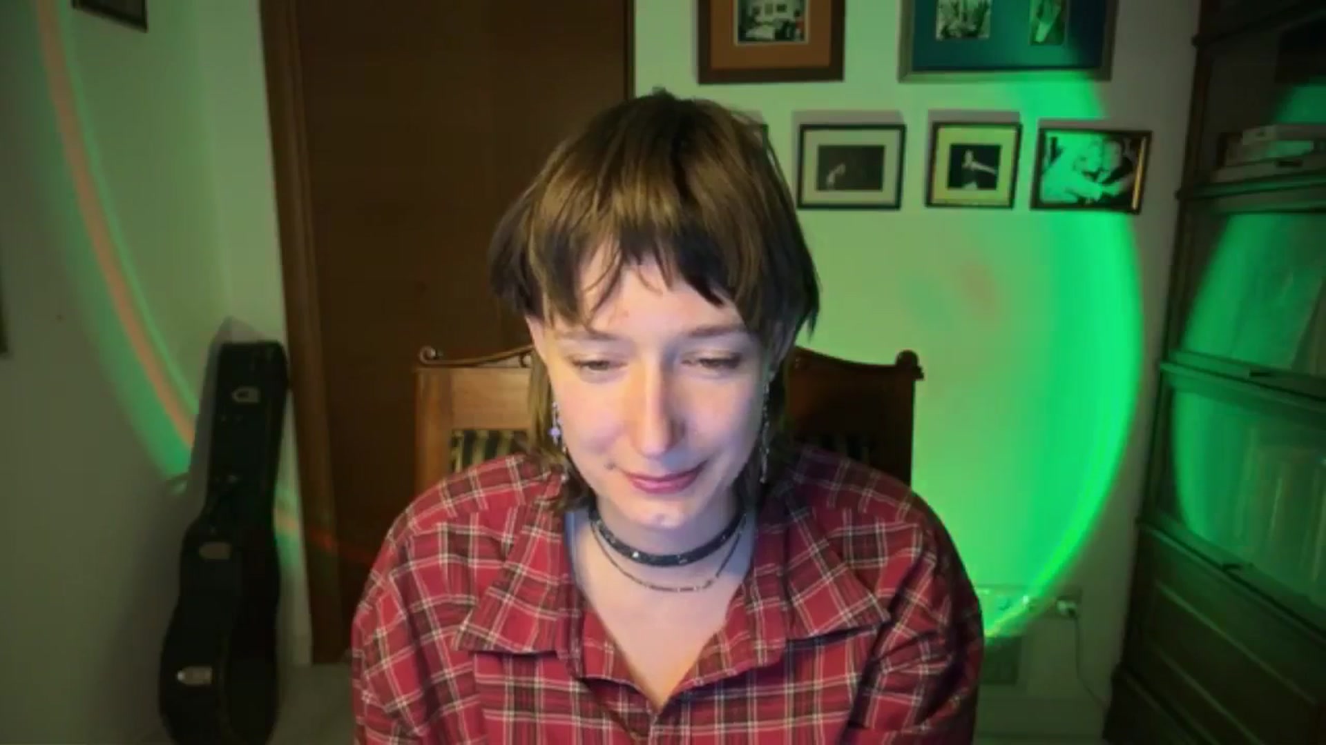 Gallery image thumbnail from LoooneyTunes's myfreecams stream on, 02/06/2026, 19:25 image 6 of 20