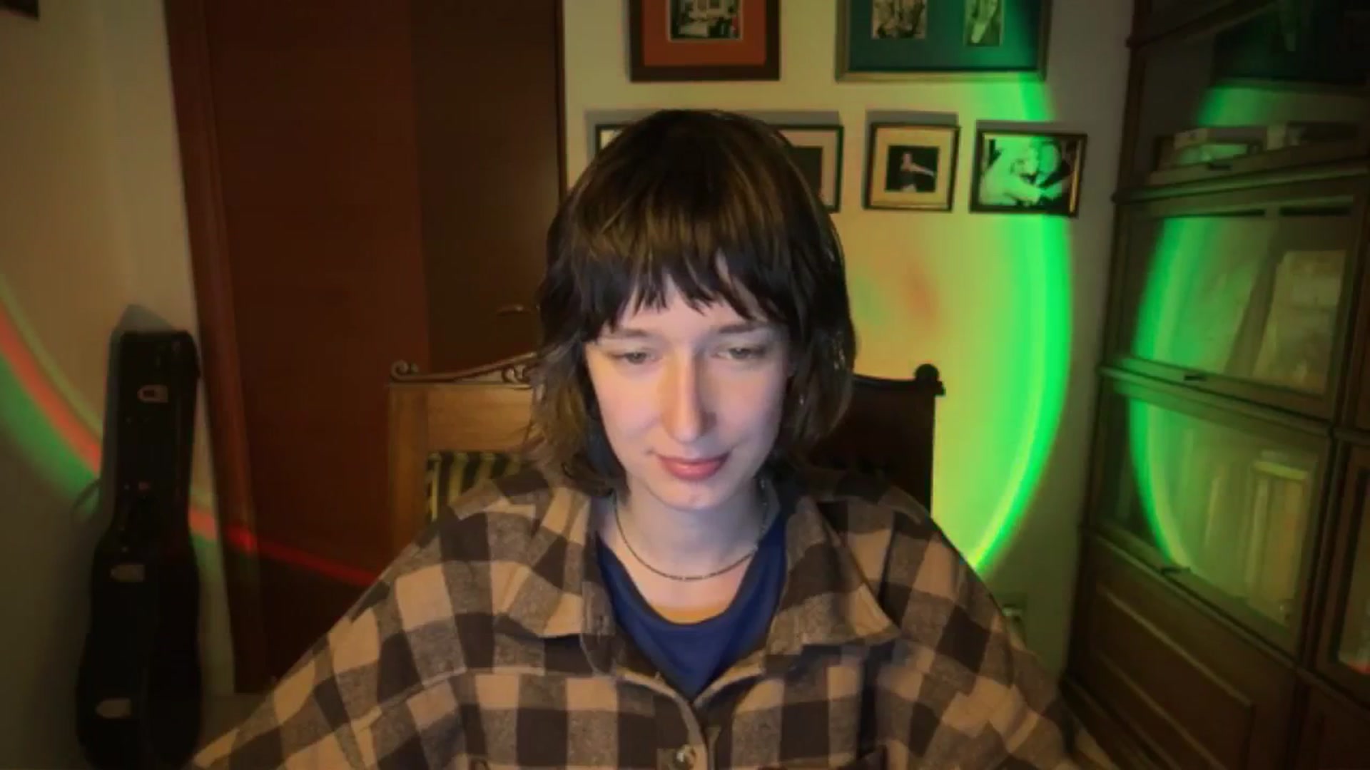 Gallery image thumbnail from LoooneyTunes's myfreecams stream on, 02/09/2026, 24:05 image 2 of 20
