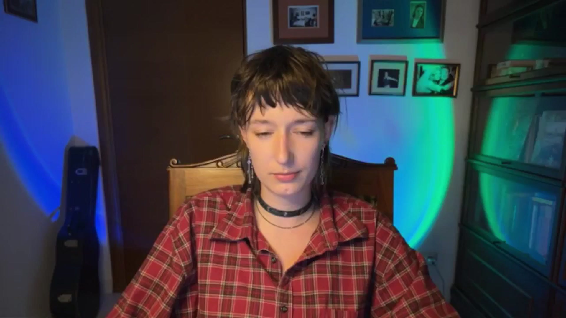 Gallery image thumbnail from LoooneyTunes's myfreecams stream on, 02/10/2026, 17:02 image 18 of 20