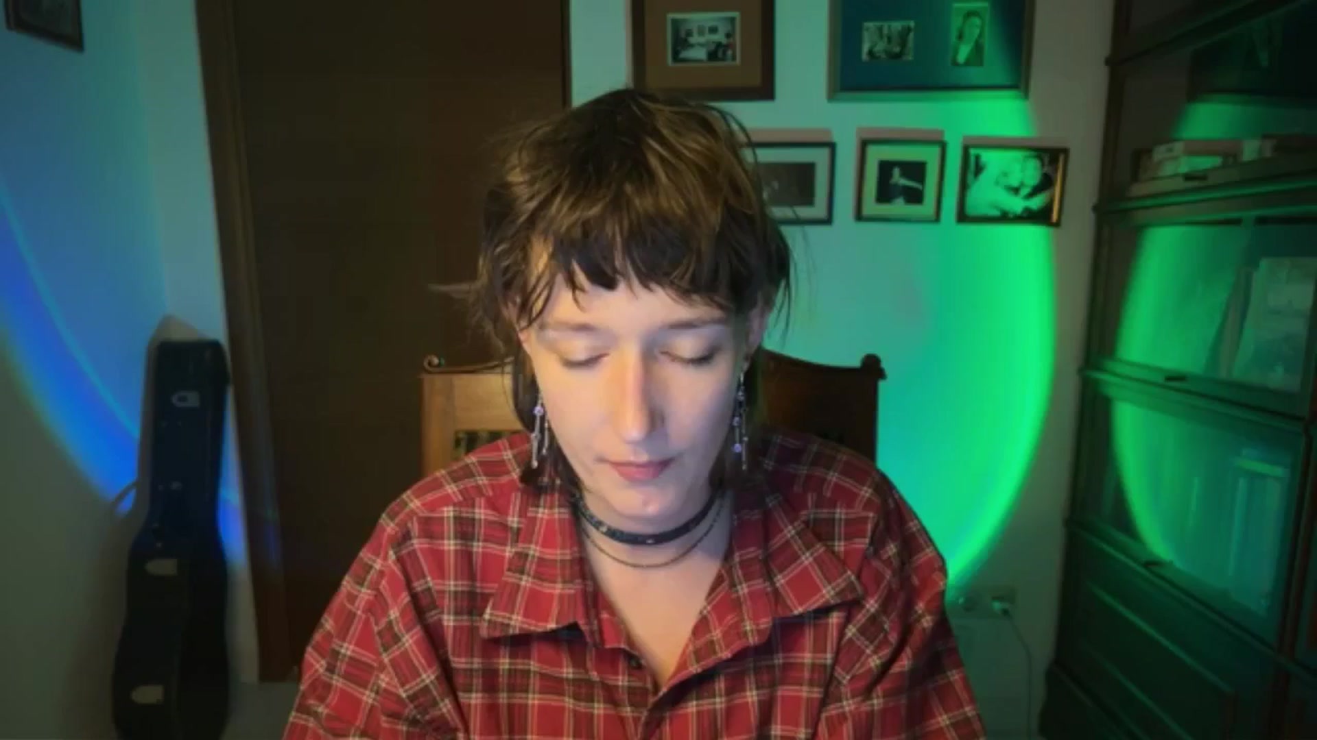 Gallery image thumbnail from LoooneyTunes's myfreecams stream on, 02/10/2026, 17:02 image 5 of 20