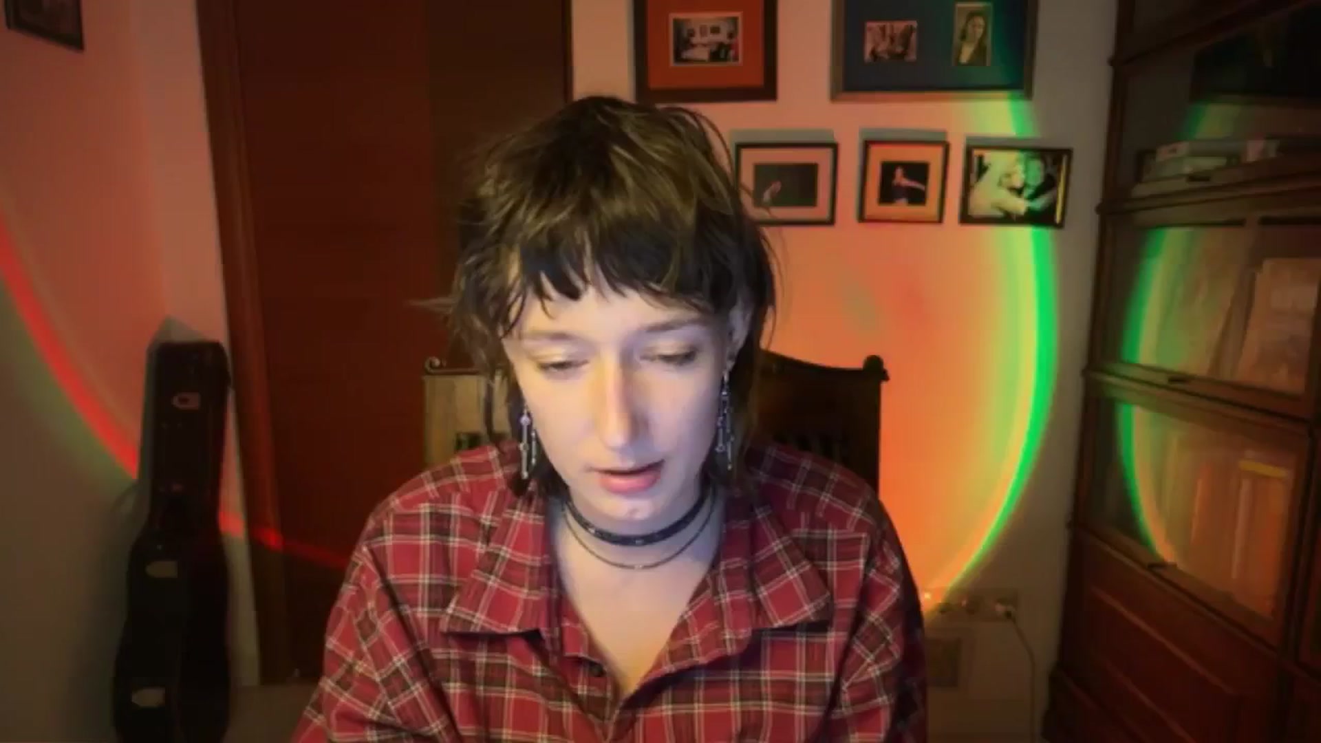 Gallery image thumbnail from LoooneyTunes's myfreecams stream on, 02/10/2026, 17:02 image 10 of 20