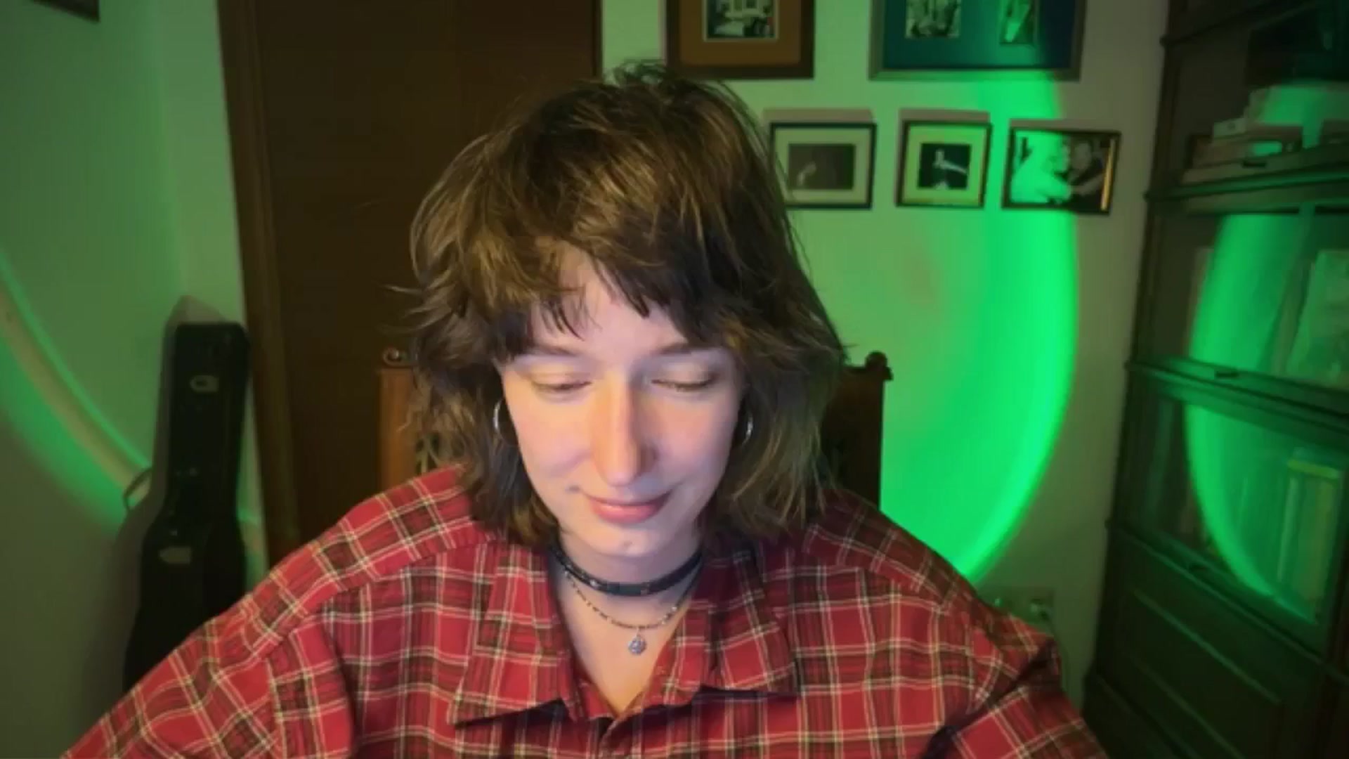 Gallery image thumbnail from LoooneyTunes's myfreecams stream on, 02/20/2026, 01:10 image 6 of 20