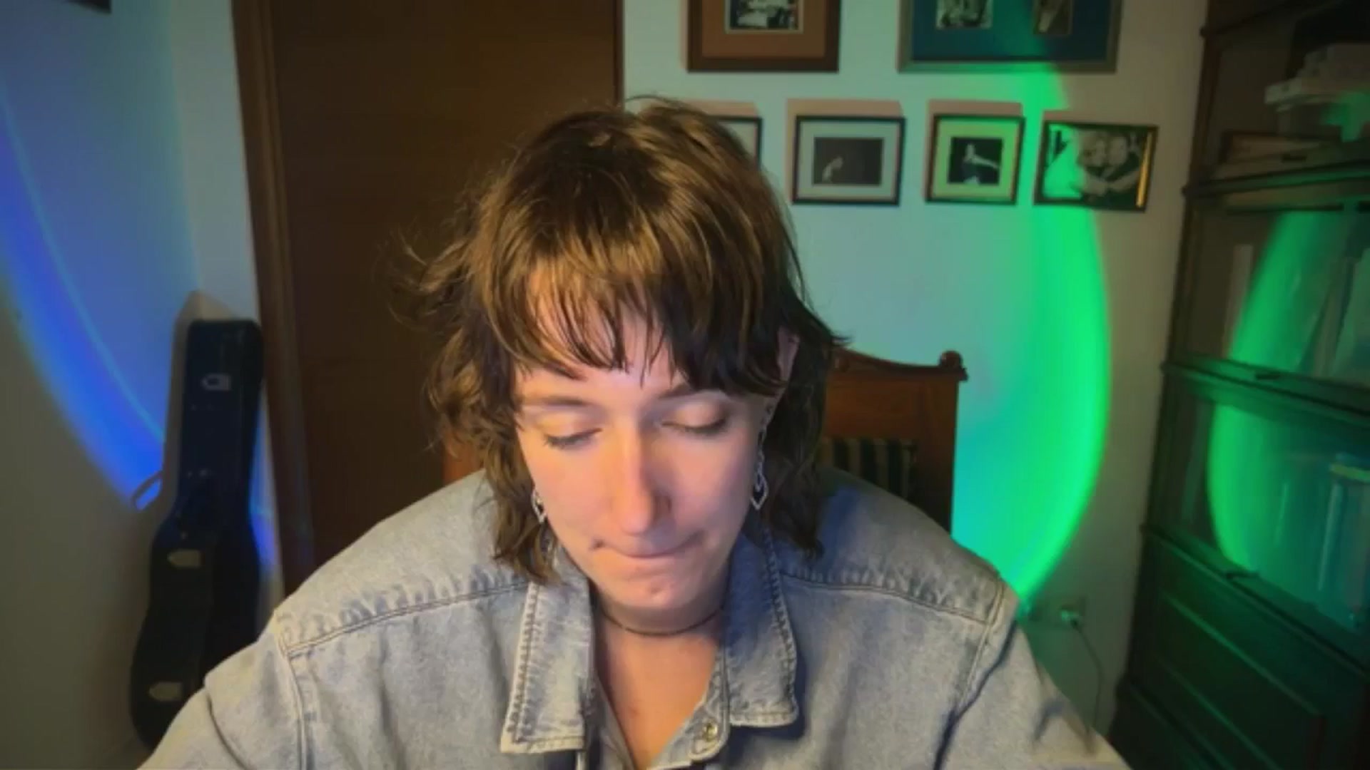 Gallery image thumbnail from LoooneyTunes's myfreecams stream on, 03/03/2026, 23:43 image 14 of 20
