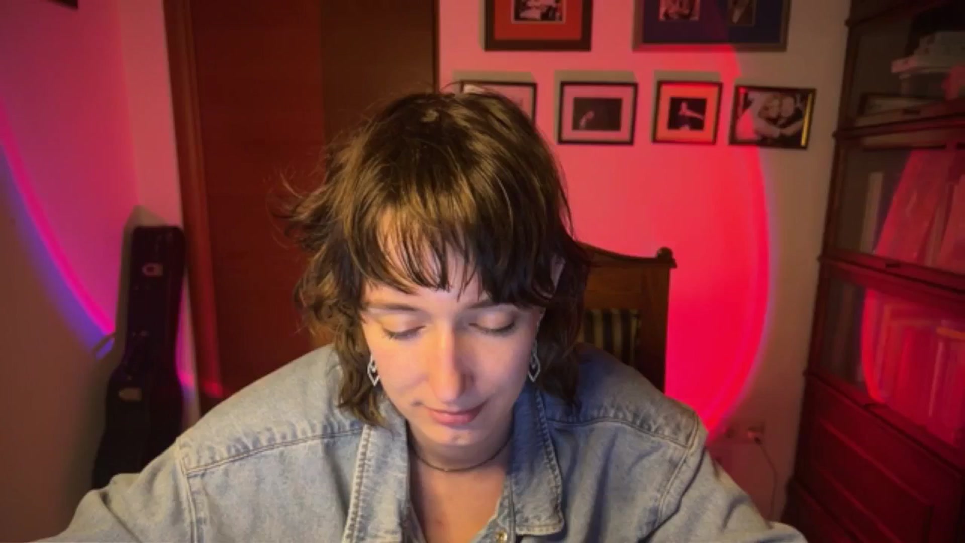 Gallery image thumbnail from LoooneyTunes's myfreecams stream on, 03/03/2026, 23:43 image 10 of 20