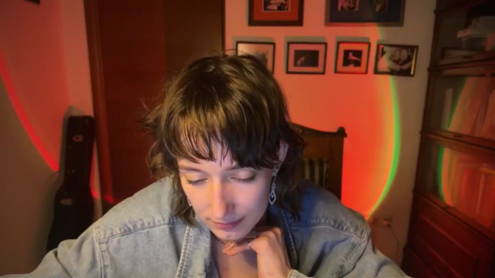 Gallery image thumbnail from LoooneyTunes's myfreecams stream on, 03/03/2026, 23:43 image 9 of 20