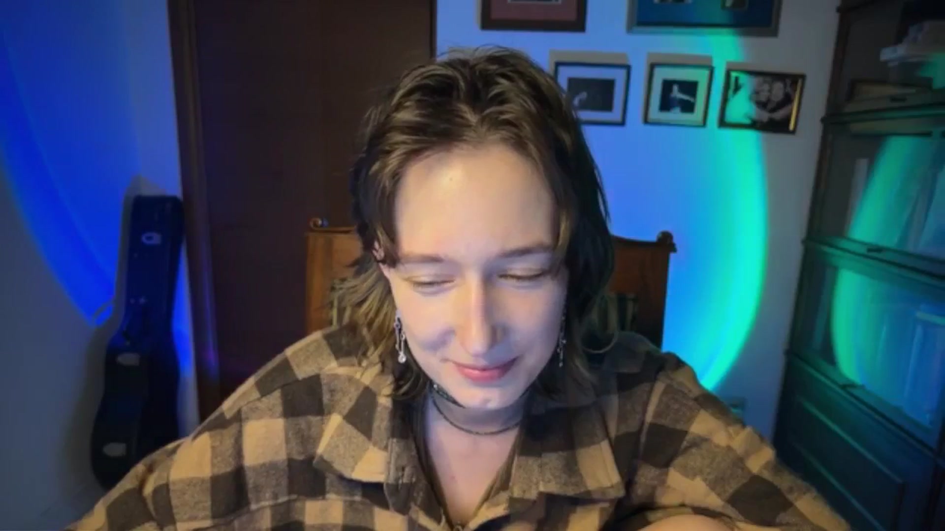 Gallery image thumbnail from LoooneyTunes's myfreecams stream on, 03/06/2026, 20:48 image 6 of 20