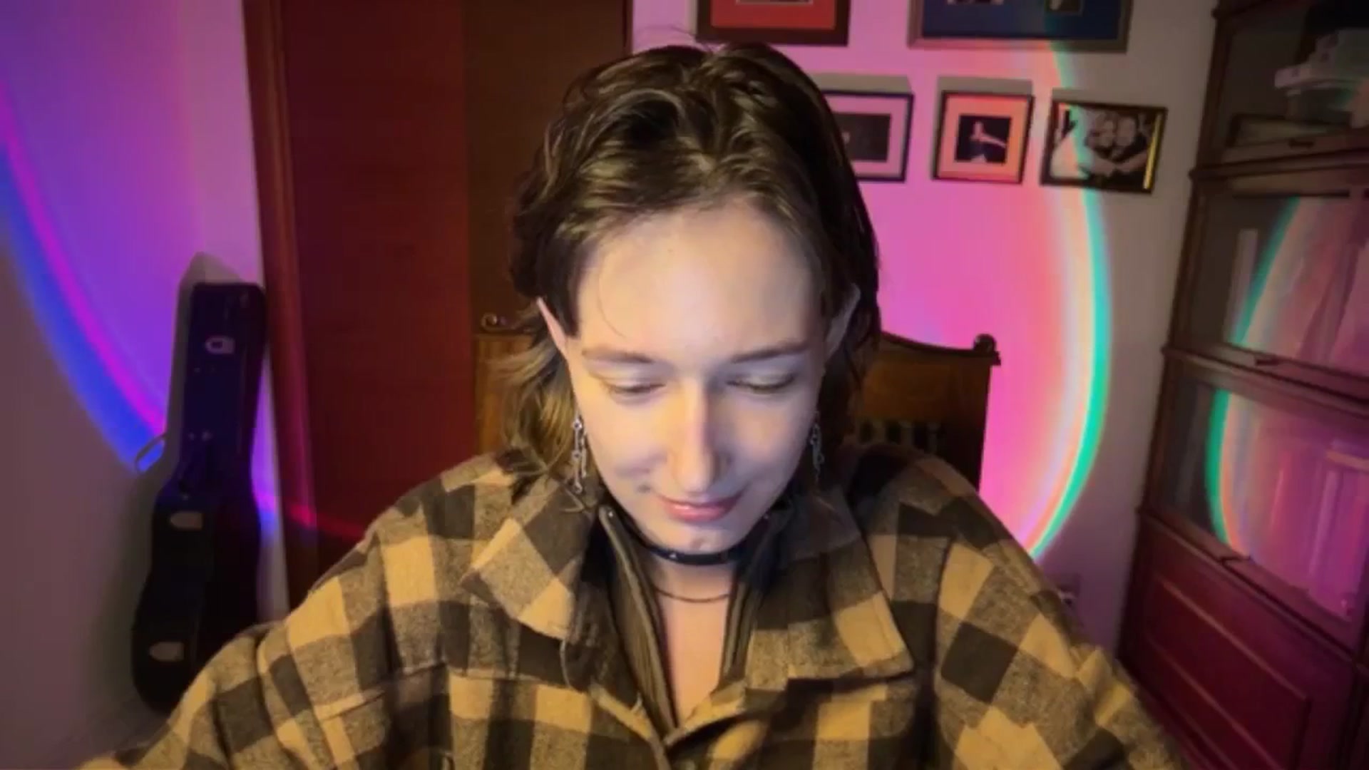 Gallery image thumbnail from LoooneyTunes's myfreecams stream on, 03/06/2026, 22:22 image 6 of 20