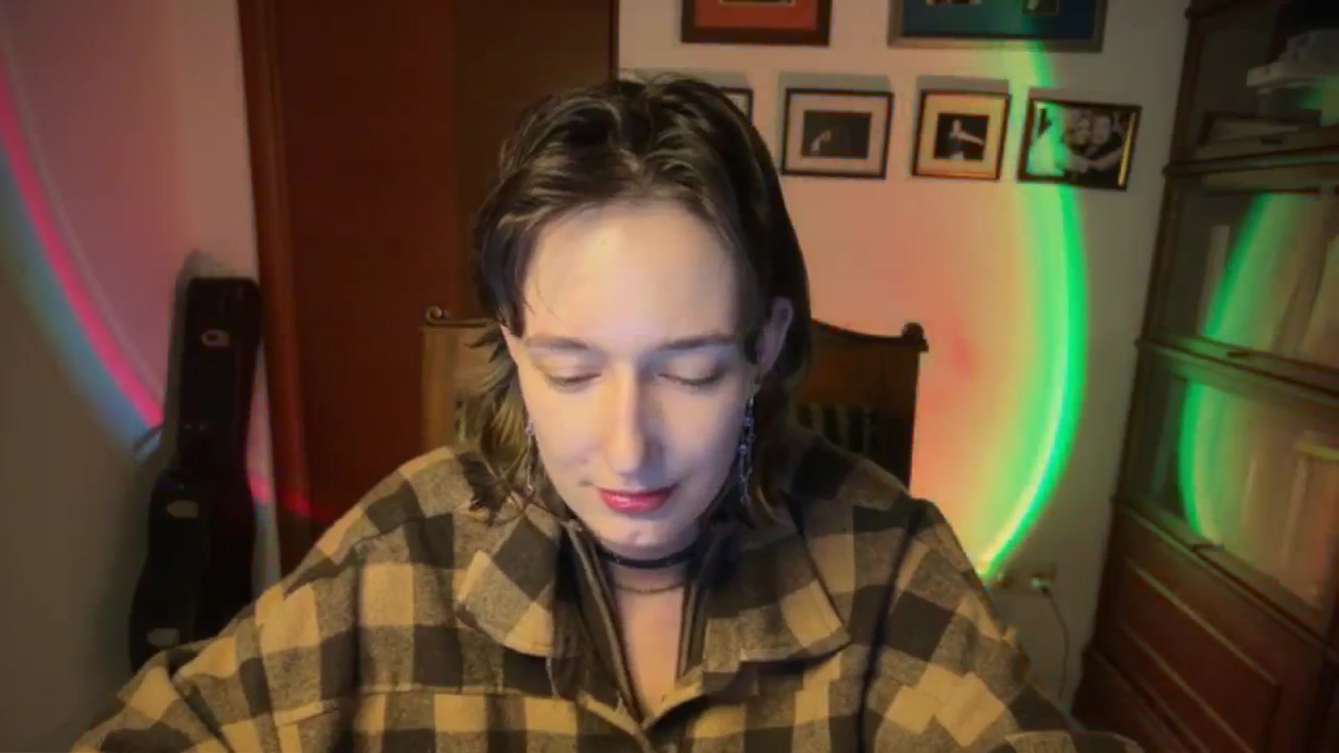 Gallery image thumbnail from LoooneyTunes's myfreecams stream on, 03/06/2026, 22:22 image 18 of 20