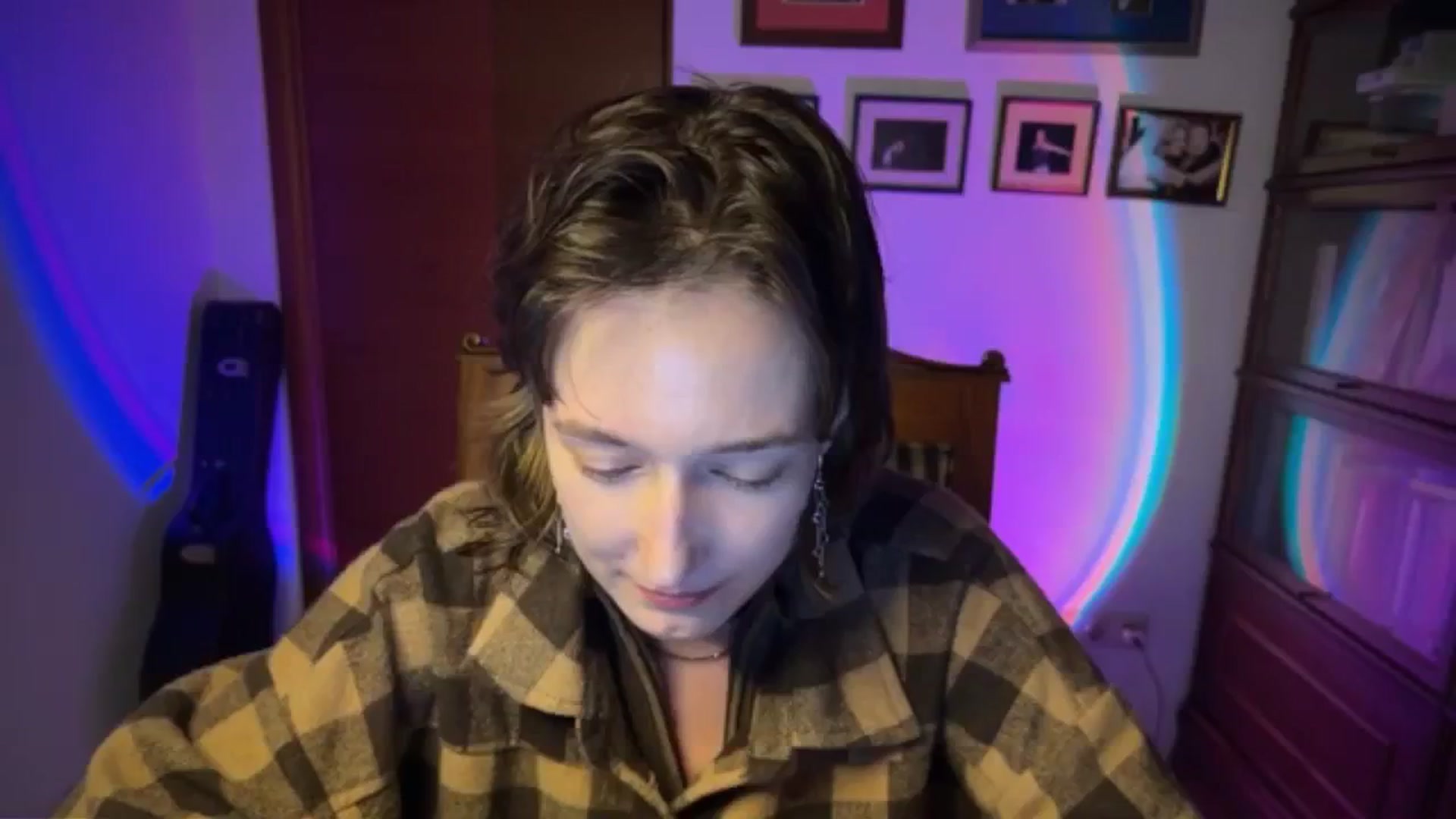 Gallery image thumbnail from LoooneyTunes's myfreecams stream on, 03/06/2026, 22:22 image 8 of 20