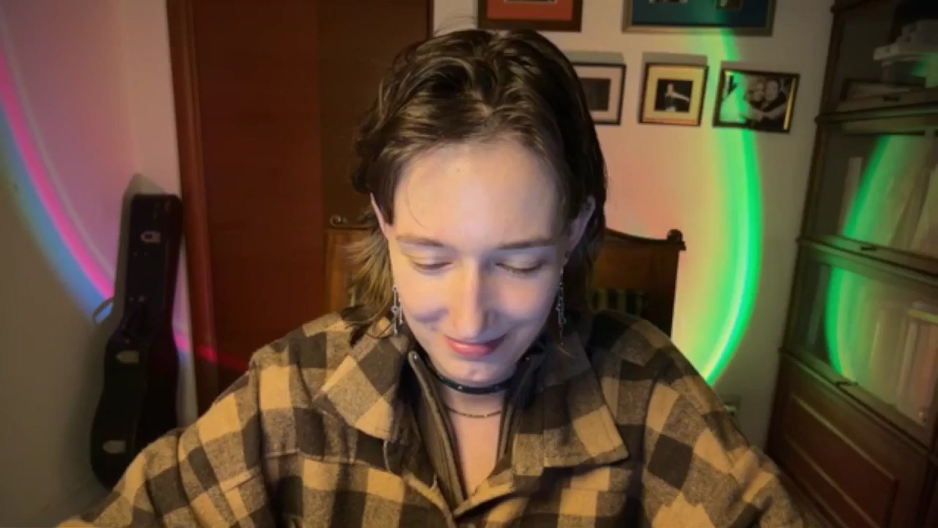 Gallery image thumbnail from LoooneyTunes's myfreecams stream on, 03/06/2026, 22:22 image 1 of 20