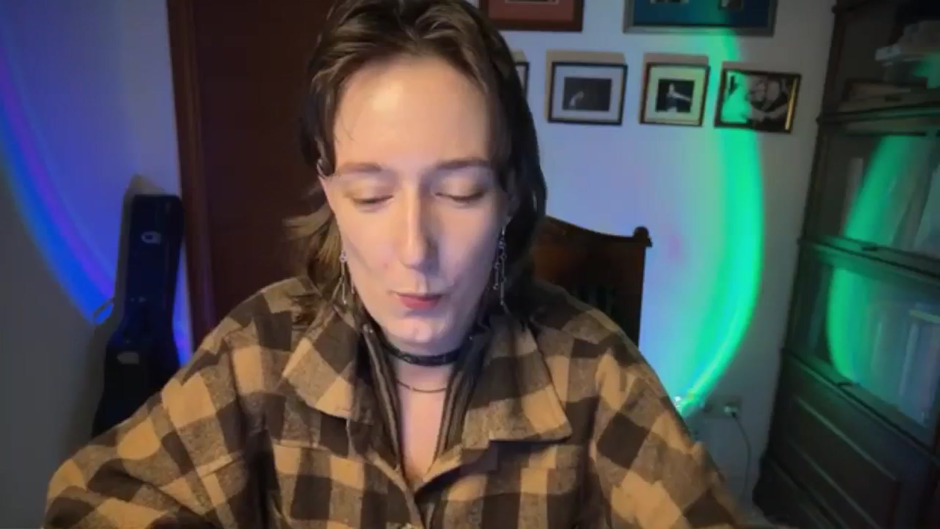 Gallery image thumbnail from LoooneyTunes's myfreecams stream on, 03/06/2026, 22:22 image 9 of 20