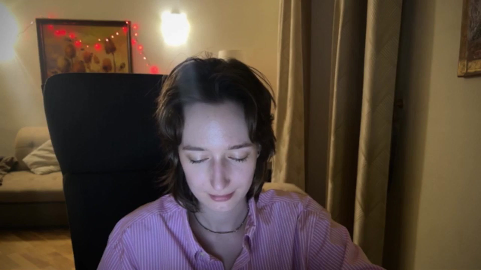 Gallery image thumbnail from LoooneyTunes's myfreecams stream on, 03/11/2026, 24:00 image 16 of 20