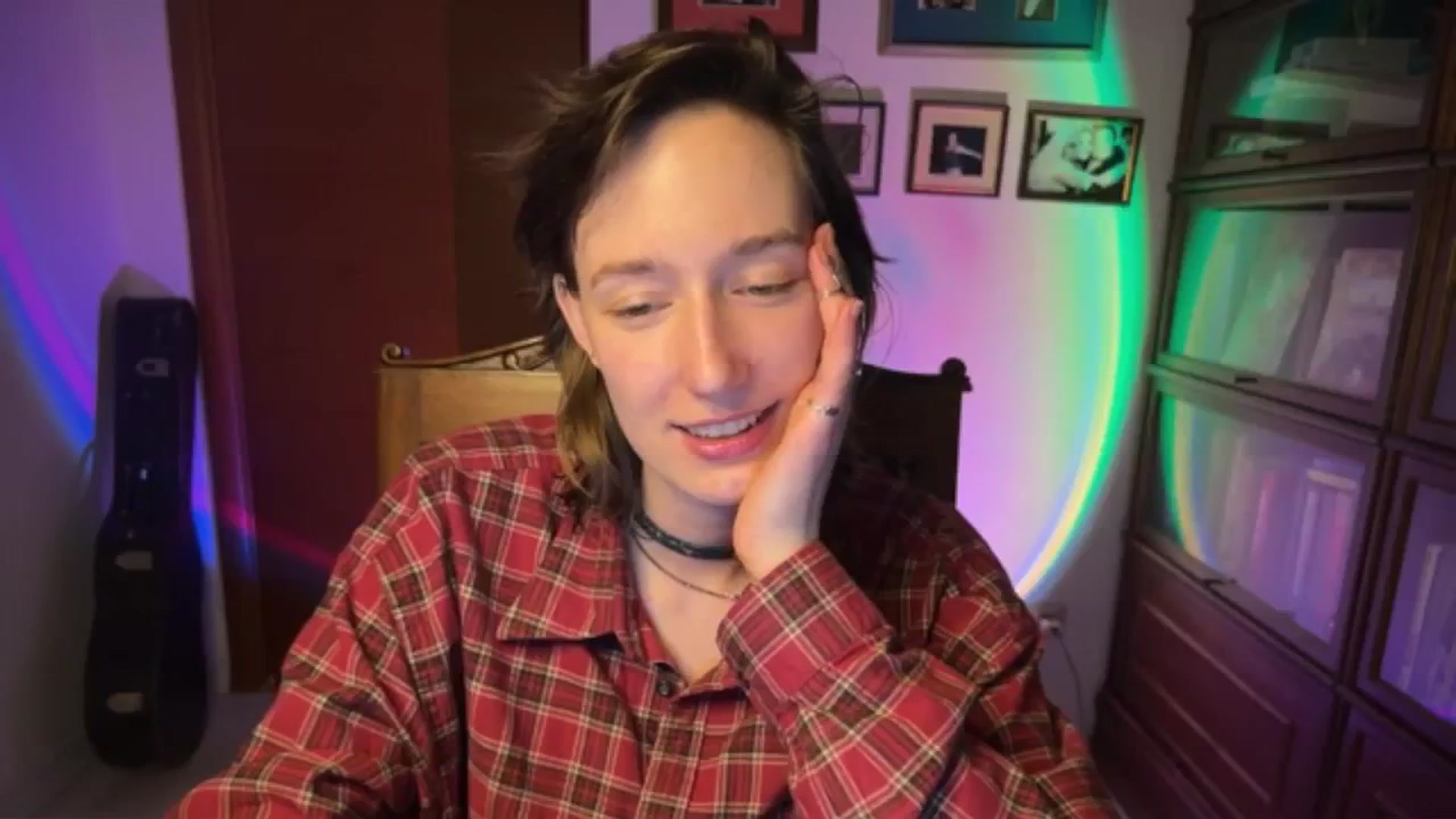 Gallery image thumbnail from LoooneyTunes's myfreecams stream on, 03/17/2026, 23:12 image 17 of 20