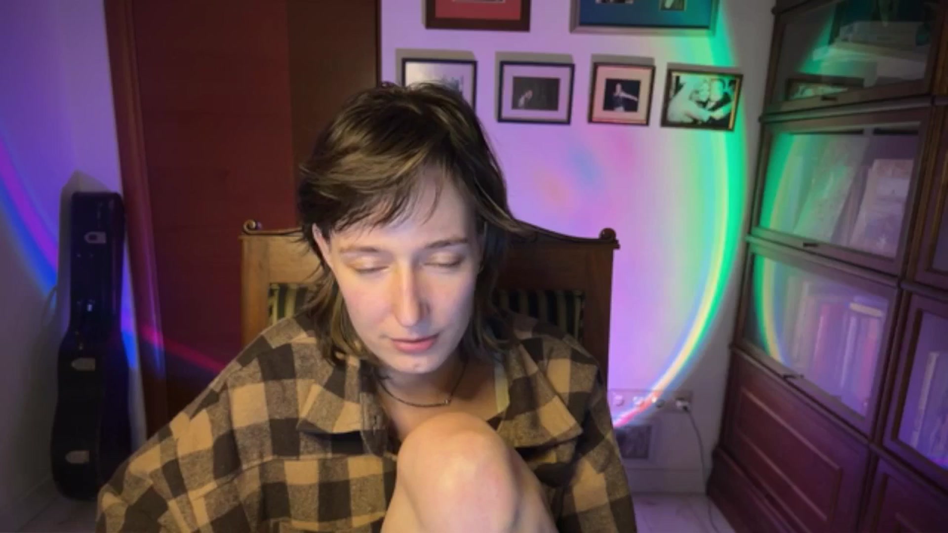 Gallery image thumbnail from LoooneyTunes's myfreecams stream on, 03/18/2026, 20:14 image 9 of 20