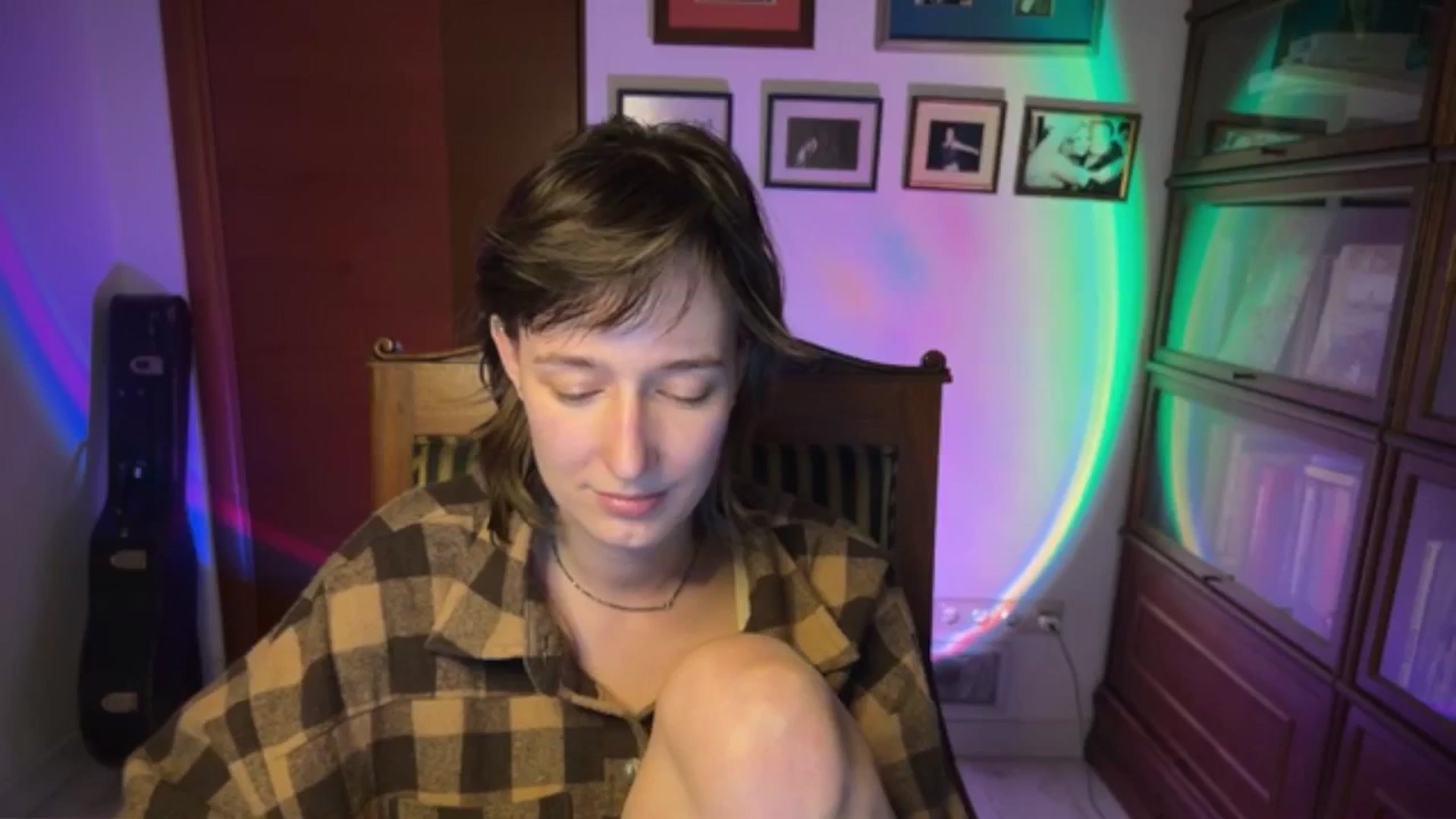 Gallery image thumbnail from LoooneyTunes's myfreecams stream on, 03/18/2026, 20:14 image 15 of 20
