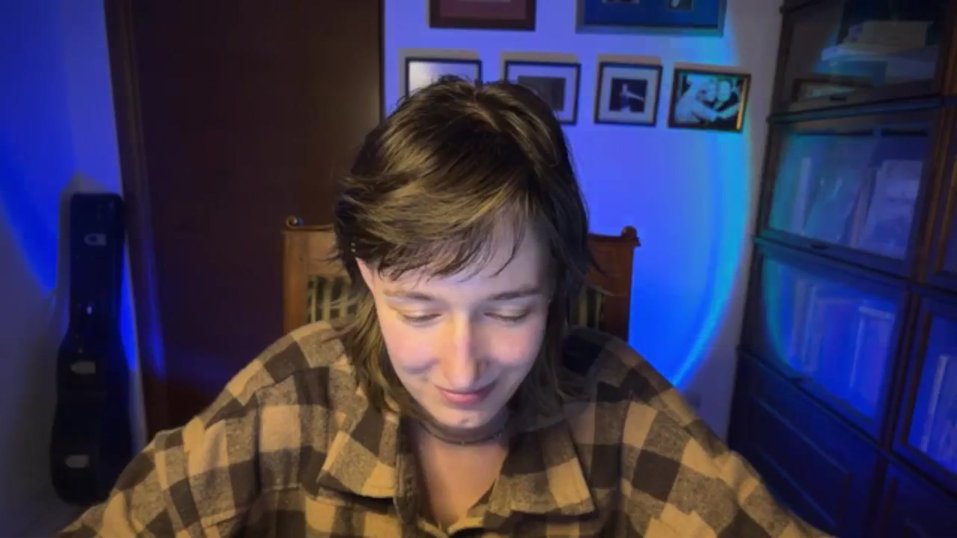 Gallery image thumbnail from LoooneyTunes's myfreecams stream on, 03/18/2026, 23:23 image 2 of 20