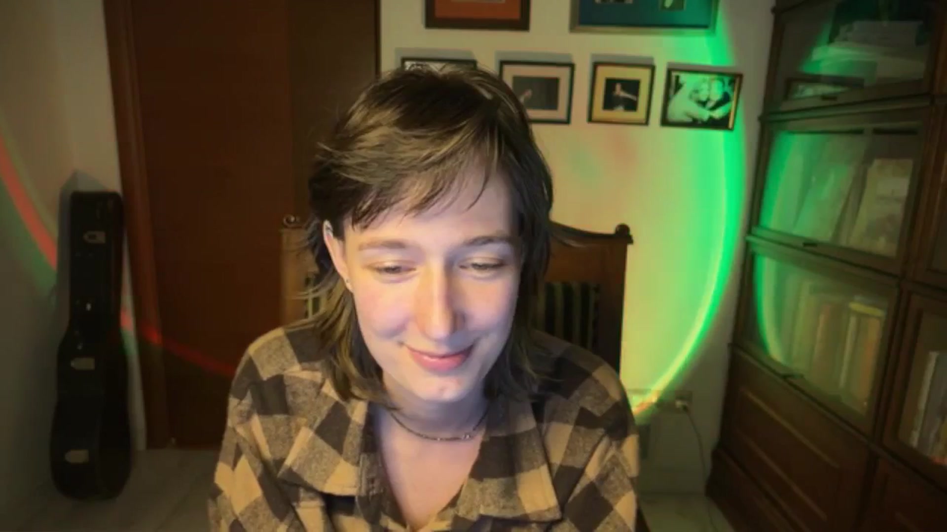 Gallery image thumbnail from LoooneyTunes's myfreecams stream on, 03/18/2026, 23:23 image 3 of 20