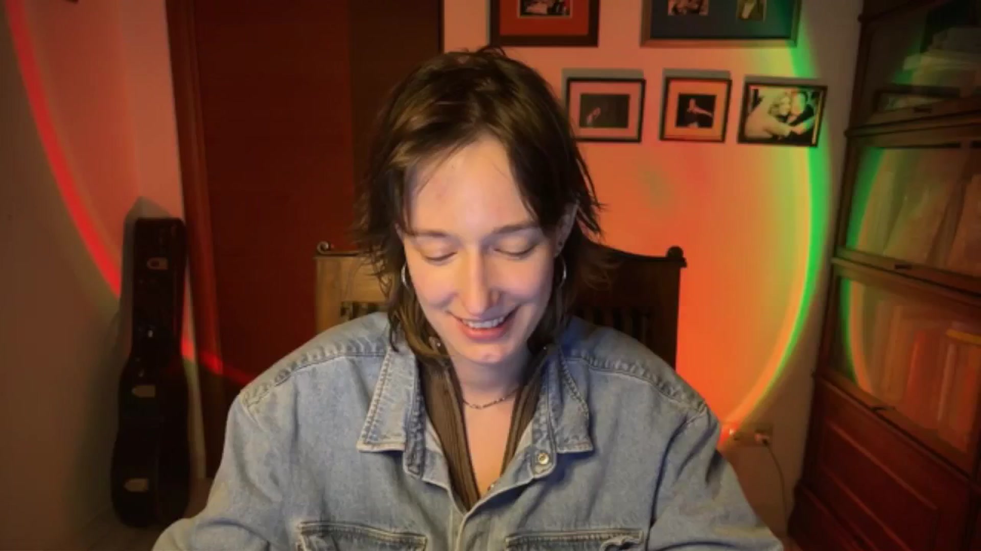 Gallery image thumbnail from LoooneyTunes's myfreecams stream on, 03/19/2026, 23:49 image 15 of 20