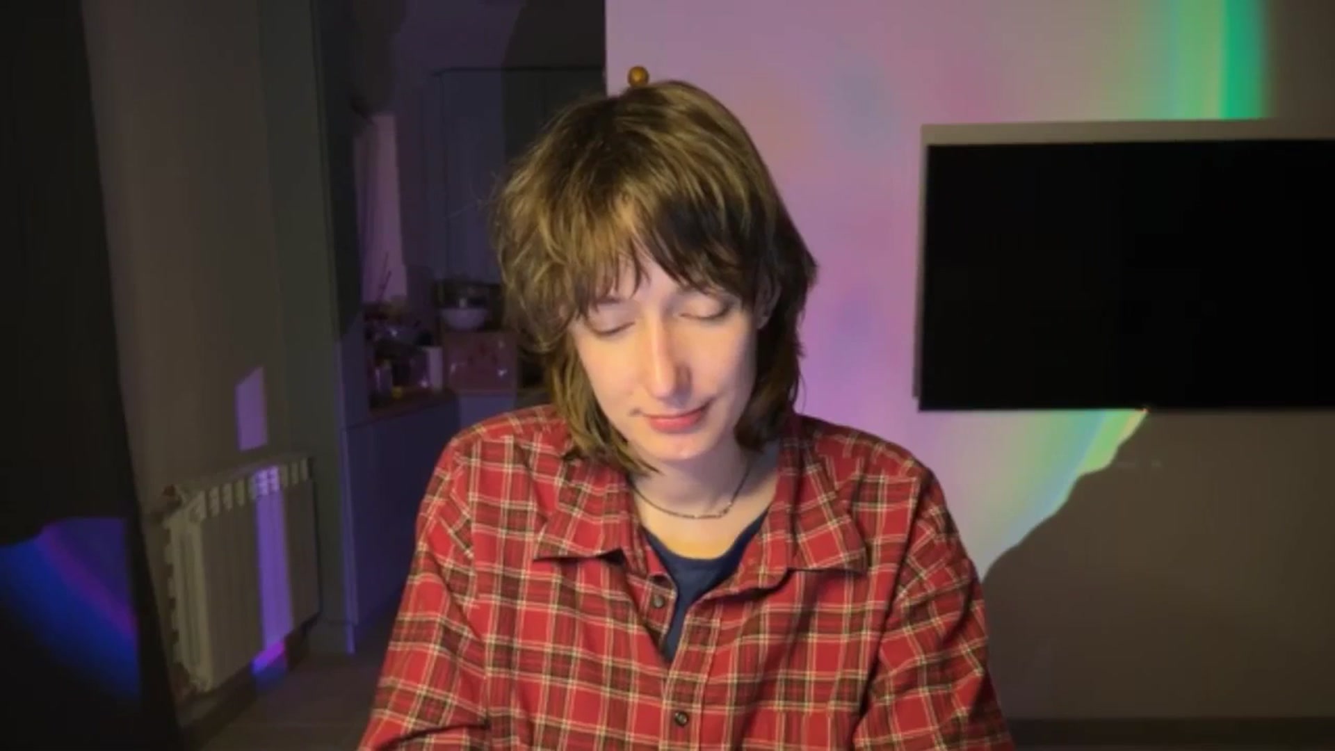 Gallery image thumbnail from LoooneyTunes's myfreecams stream on, 03/23/2026, 24:27 image 13 of 20