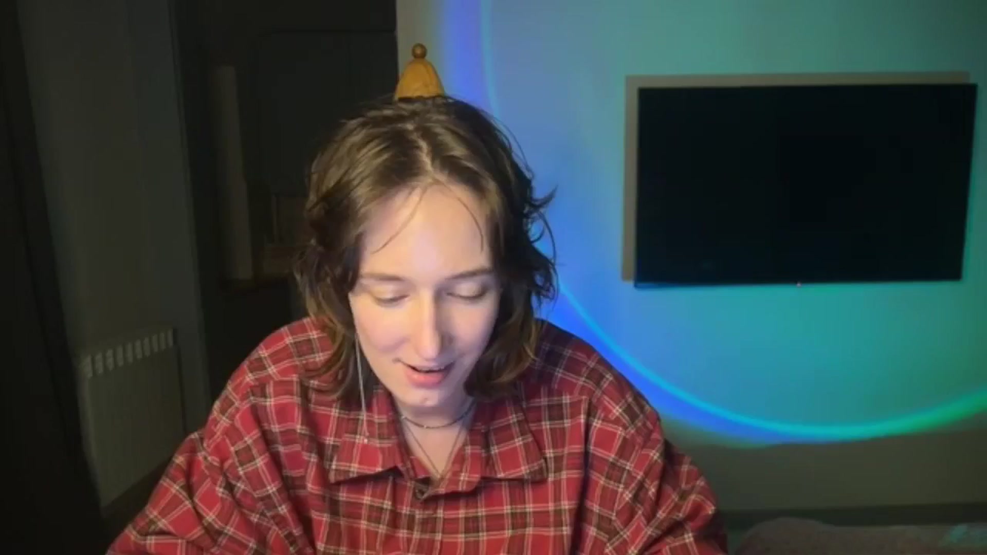 Gallery image thumbnail from LoooneyTunes's myfreecams stream on, 04/06/2026, 22:35 image 6 of 20