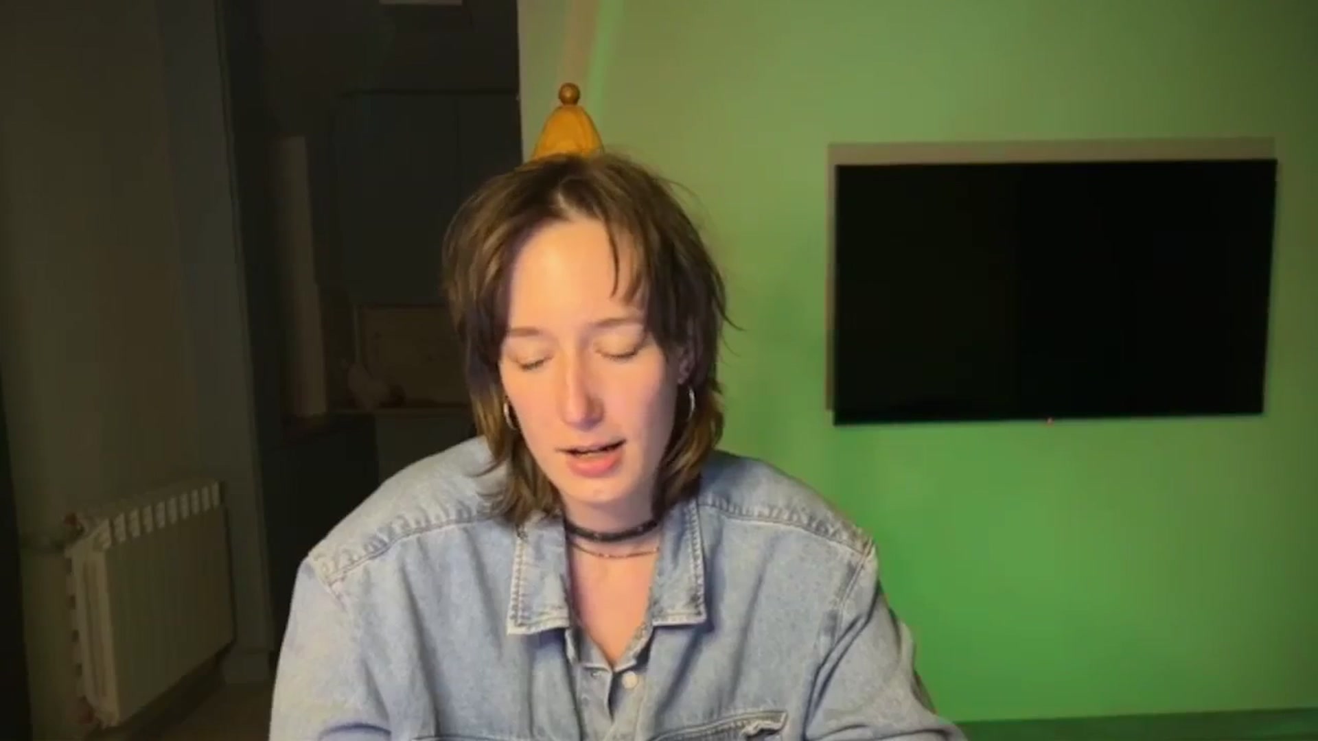 Gallery image thumbnail from LoooneyTunes's myfreecams stream on, 04/07/2026, 23:28 image 16 of 20