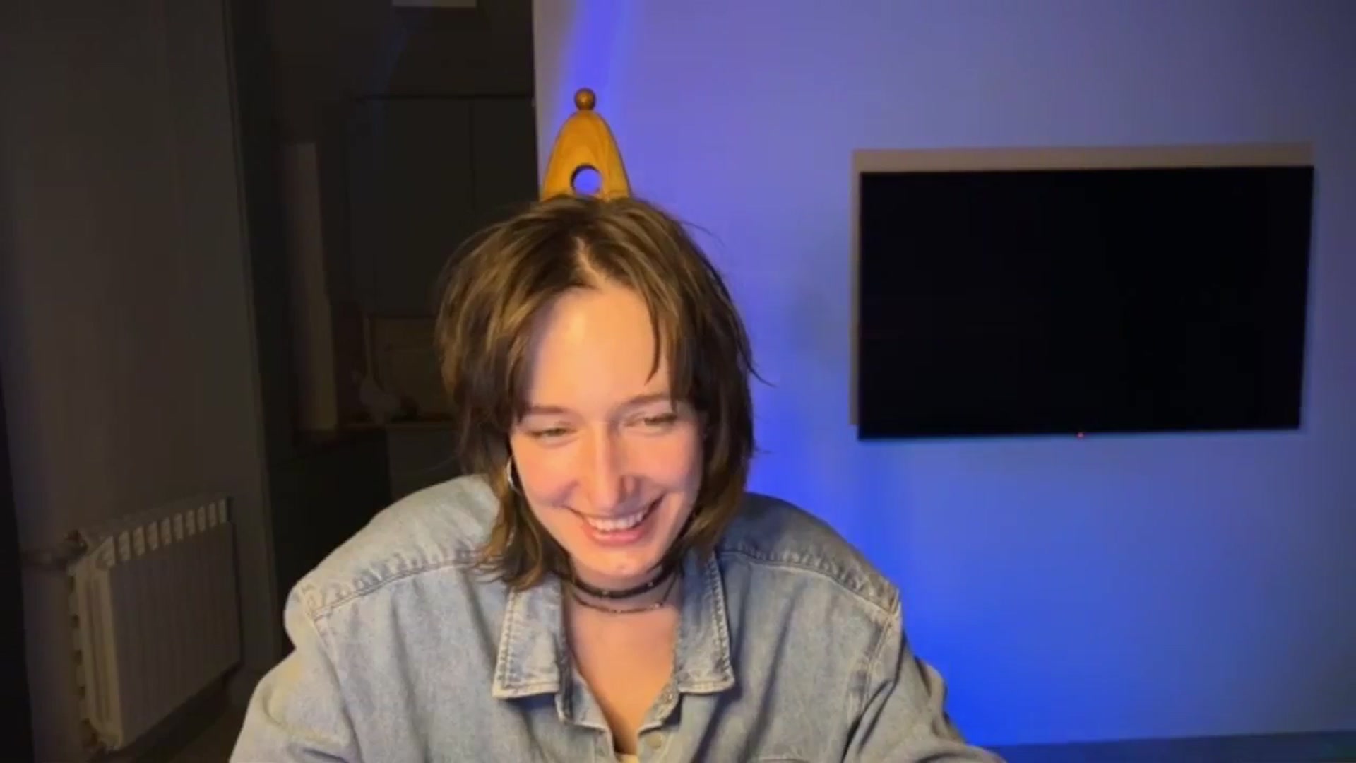 Gallery image thumbnail from LoooneyTunes's myfreecams stream on, 04/07/2026, 23:28 image 6 of 20