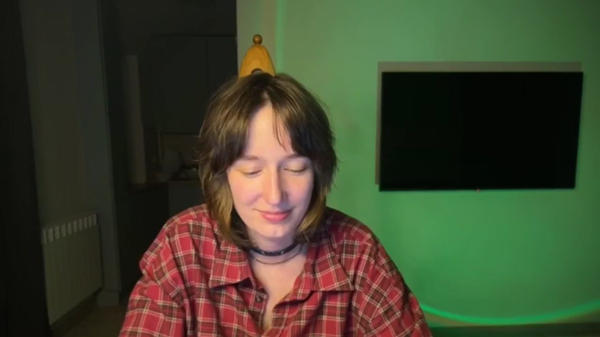 Gallery image thumbnail from LoooneyTunes's myfreecams stream on, 04/09/2026, 23:26 image 13 of 20