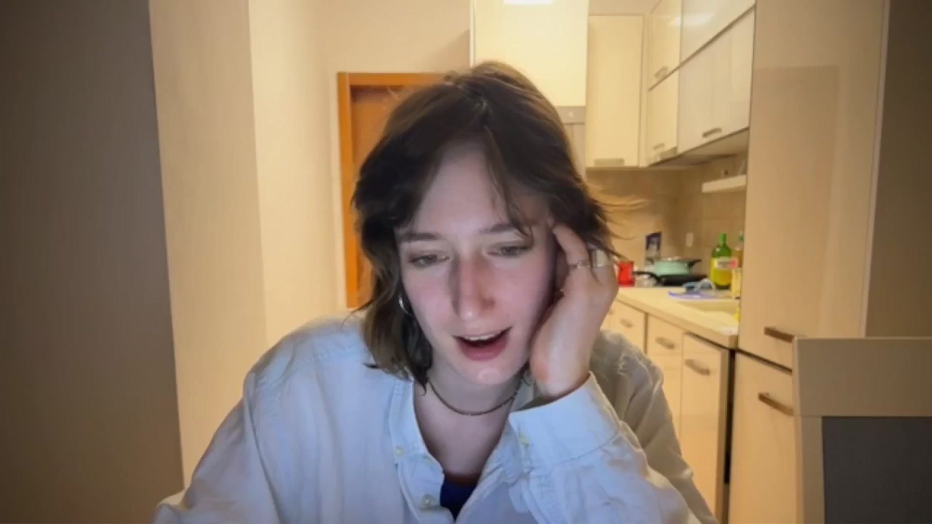 Gallery image thumbnail from LoooneyTunes's myfreecams stream on, 04/17/2026, 24:05 image 18 of 20