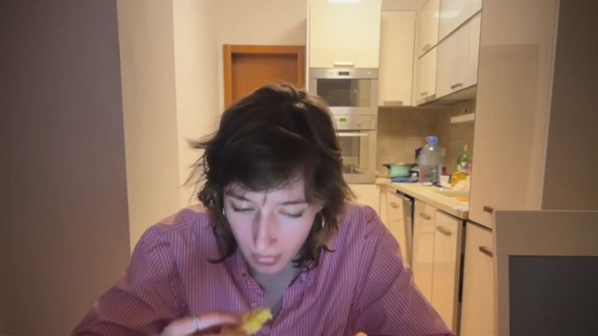 Gallery image thumbnail from LoooneyTunes's myfreecams stream on, 04/18/2026, 24:01 image 1 of 20