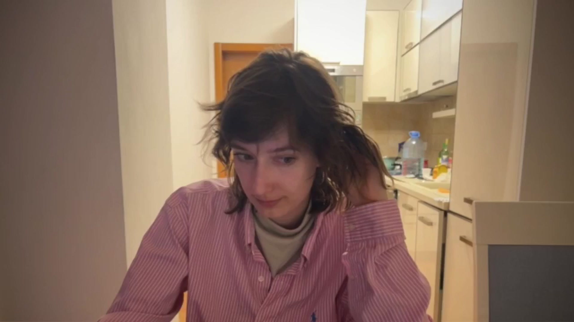 Gallery image thumbnail from LoooneyTunes's myfreecams stream on, 04/18/2026, 24:32 image 9 of 20