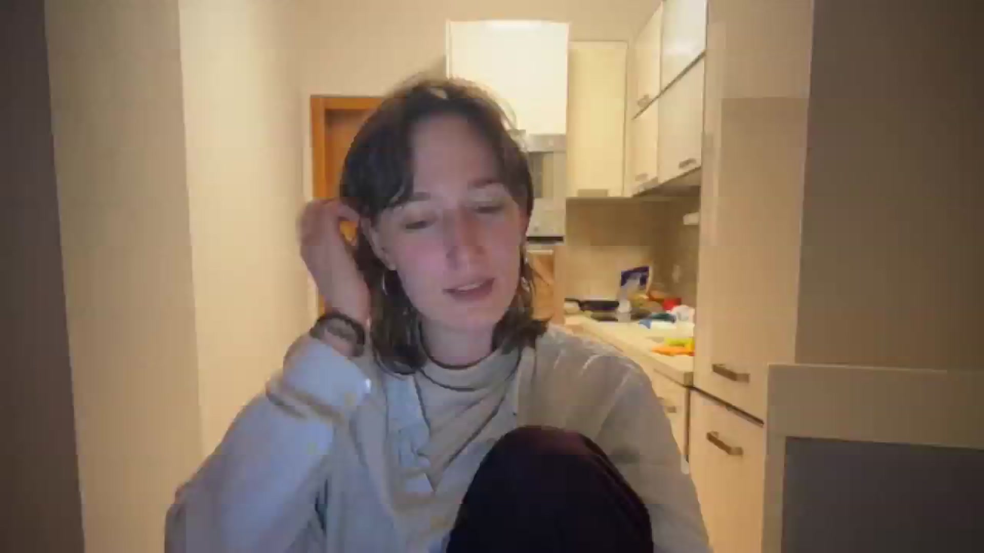 Gallery image thumbnail from LoooneyTunes's myfreecams stream on, 04/21/2026, 22:44 image 9 of 20