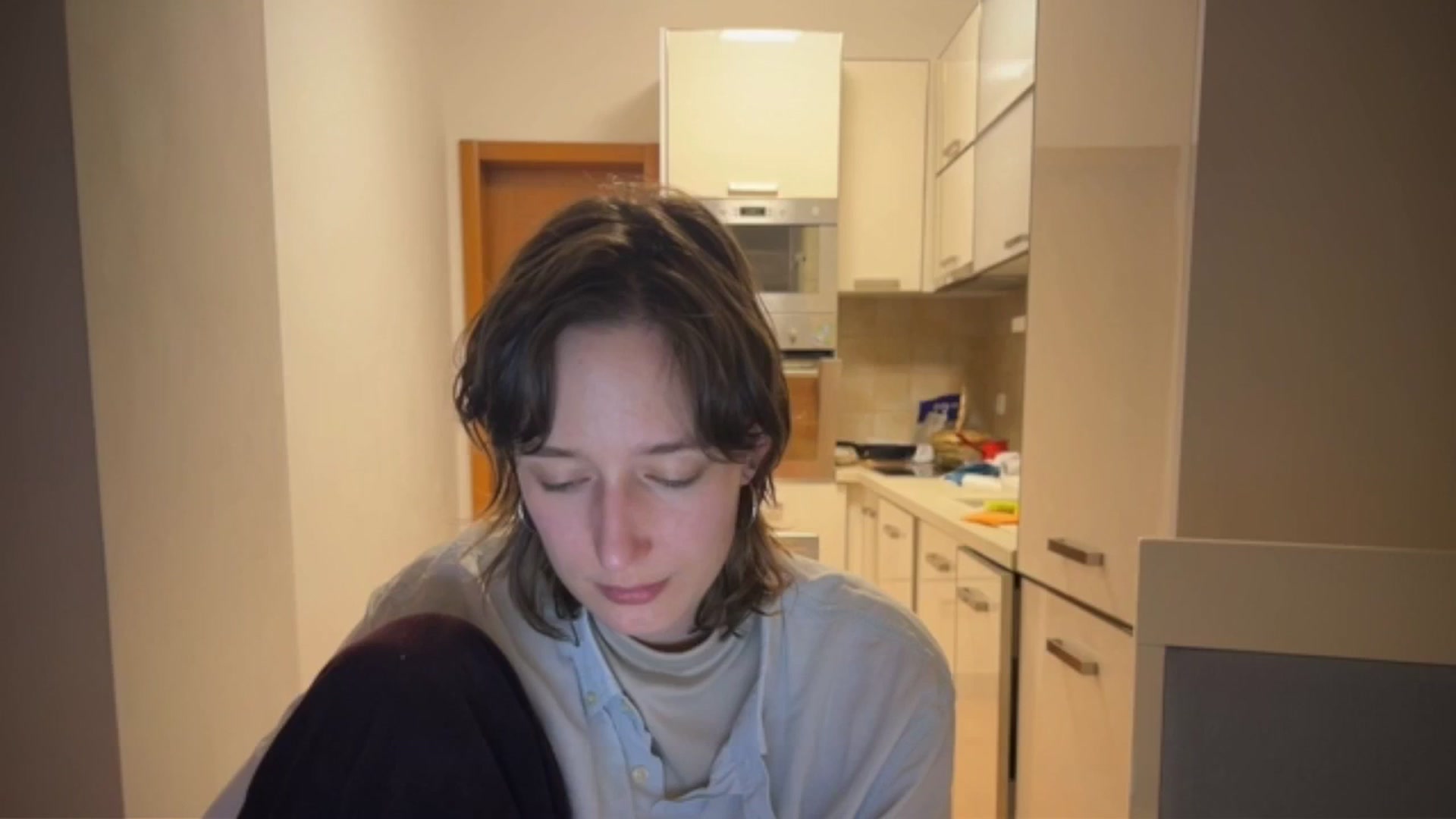 Gallery image thumbnail from LoooneyTunes's myfreecams stream on, 04/22/2026, 24:24 image 19 of 20