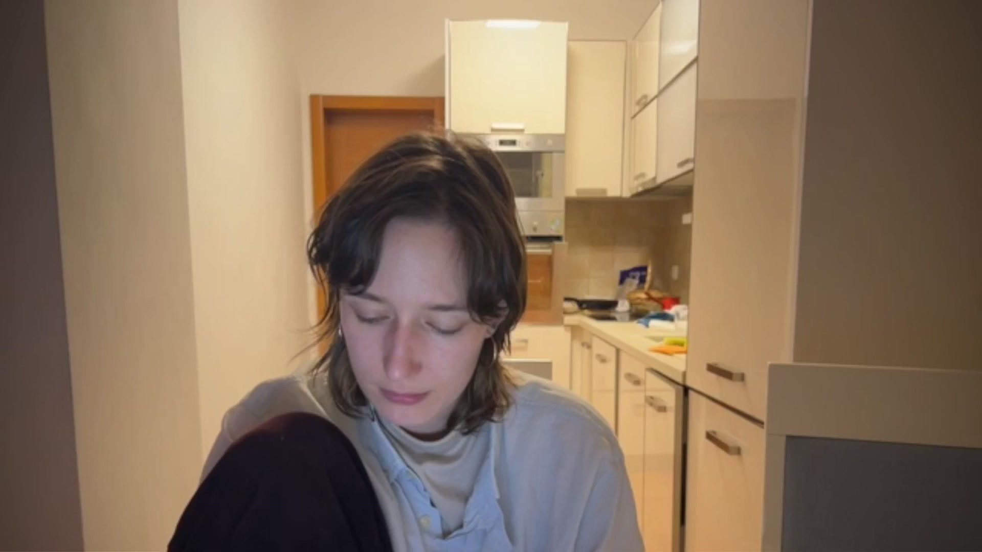 Gallery image thumbnail from LoooneyTunes's myfreecams stream on, 04/22/2026, 24:24 image 20 of 20