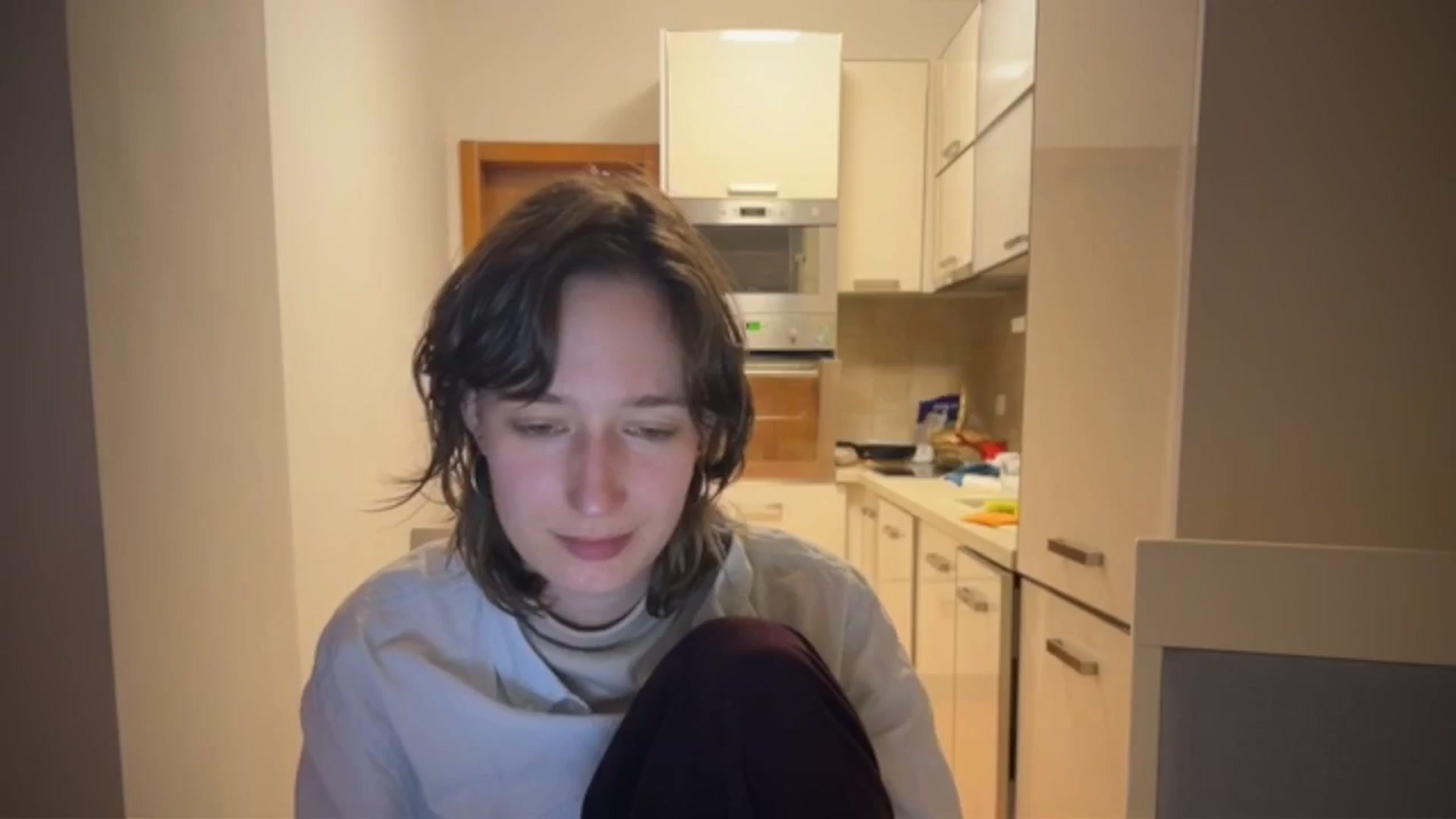 Gallery image thumbnail from LoooneyTunes's myfreecams stream on, 04/22/2026, 24:24 image 9 of 20