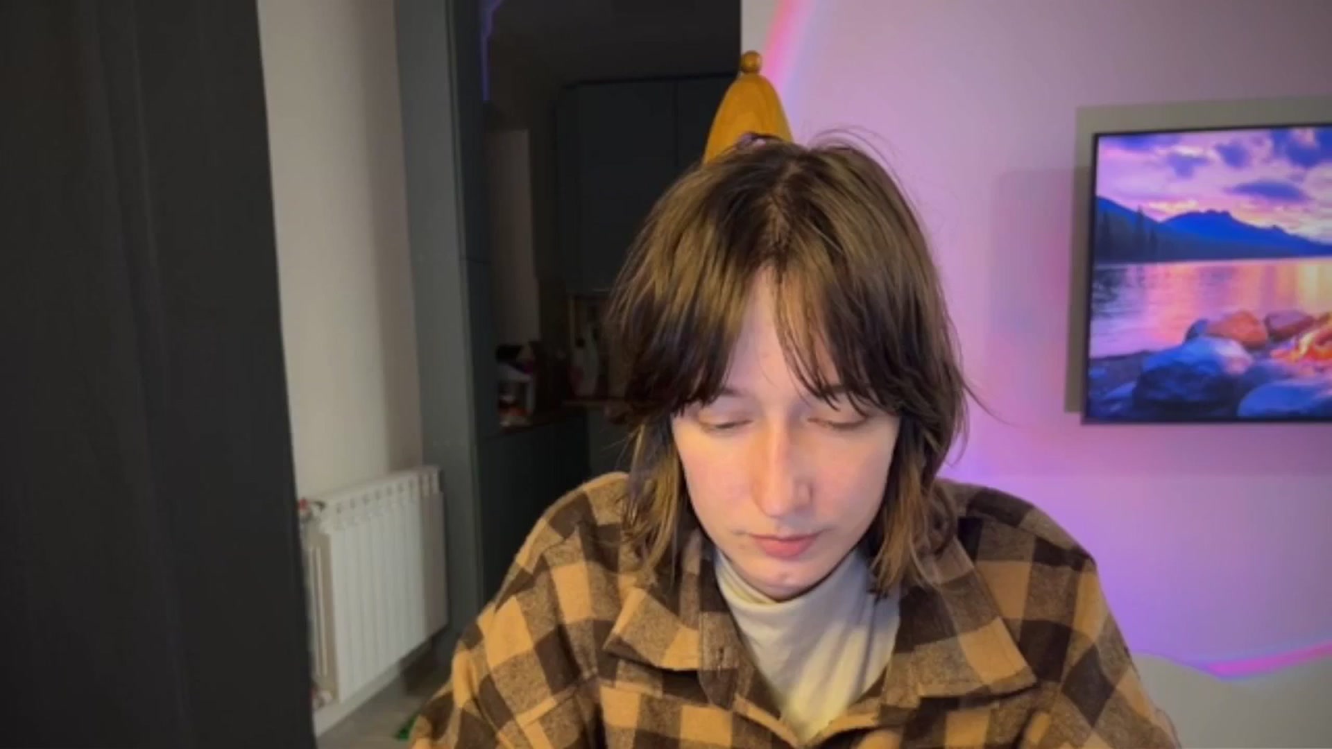 Gallery image thumbnail from LoooneyTunes's myfreecams stream on, 04/27/2026, 18:22 image 3 of 20