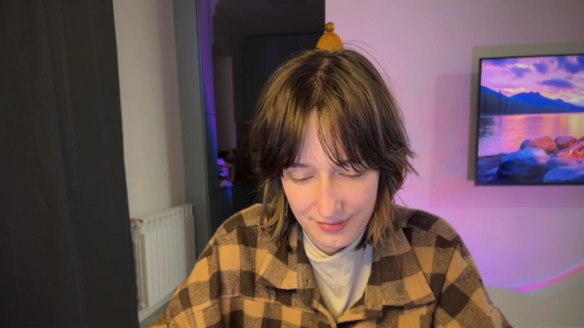 Gallery image thumbnail from LoooneyTunes's myfreecams stream on, 04/27/2026, 18:22 image 10 of 20