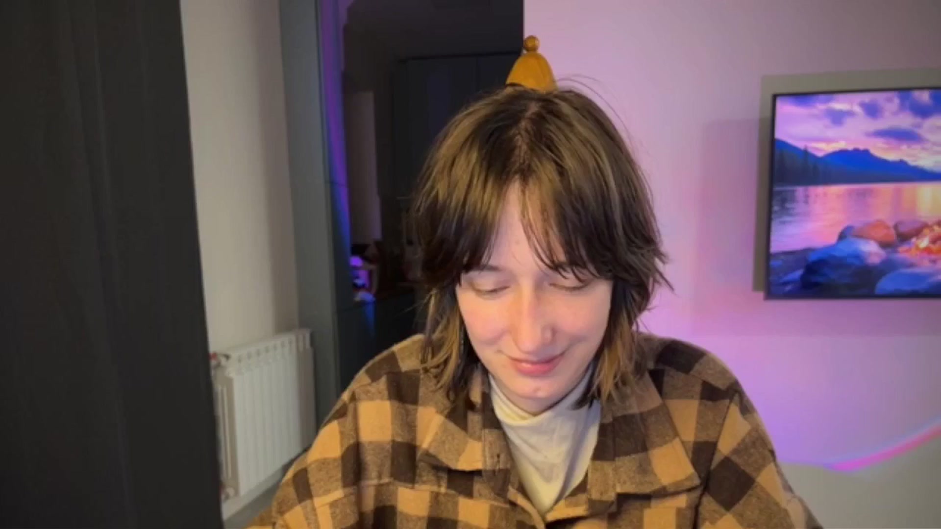 Gallery image thumbnail from LoooneyTunes's myfreecams stream on, 04/27/2026, 18:22 image 9 of 20