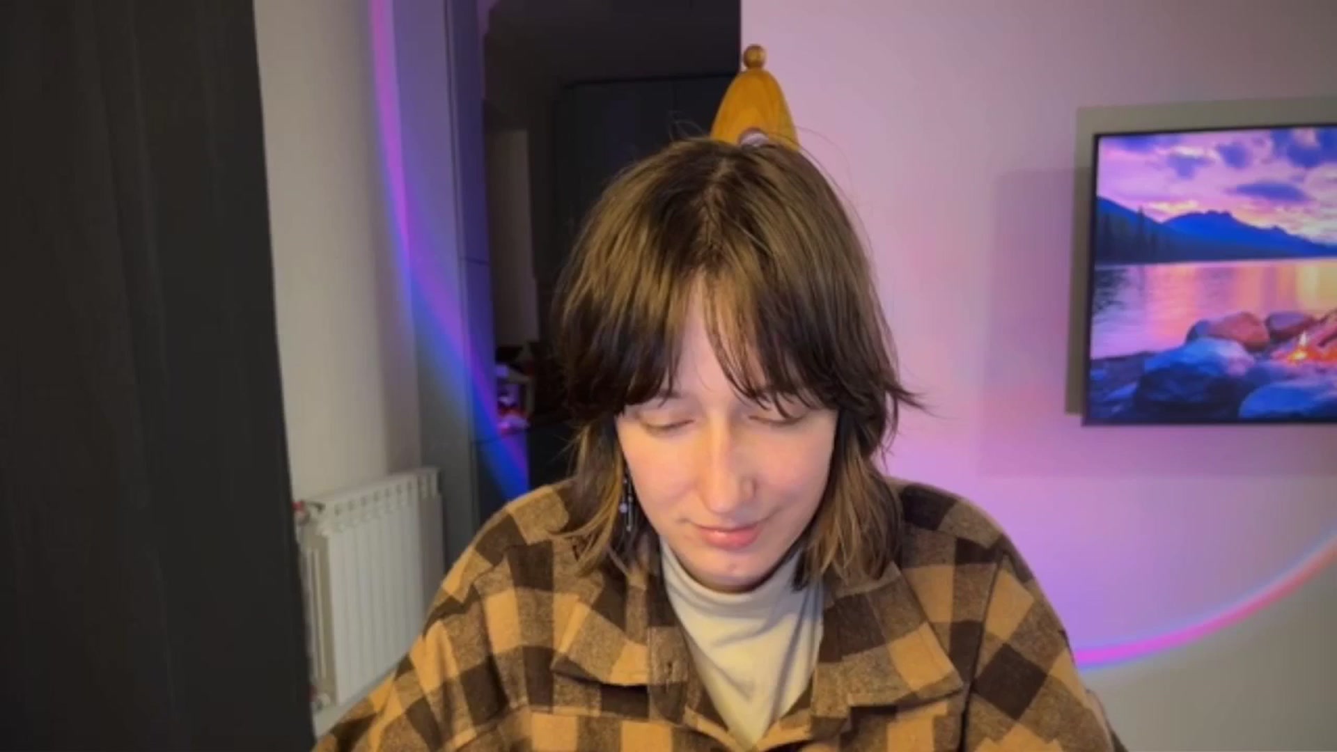 Gallery image thumbnail from LoooneyTunes's myfreecams stream on, 04/27/2026, 19:35 image 12 of 20