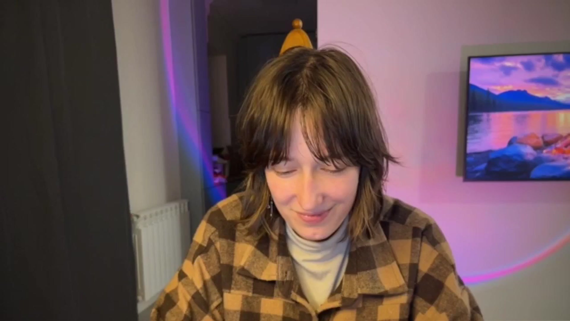 Gallery image thumbnail from LoooneyTunes's myfreecams stream on, 04/27/2026, 19:35 image 1 of 20