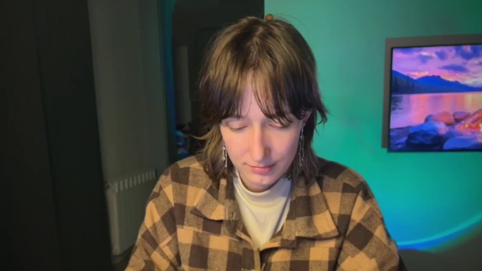 Gallery image thumbnail from LoooneyTunes's myfreecams stream on, 04/27/2026, 20:38 image 6 of 20
