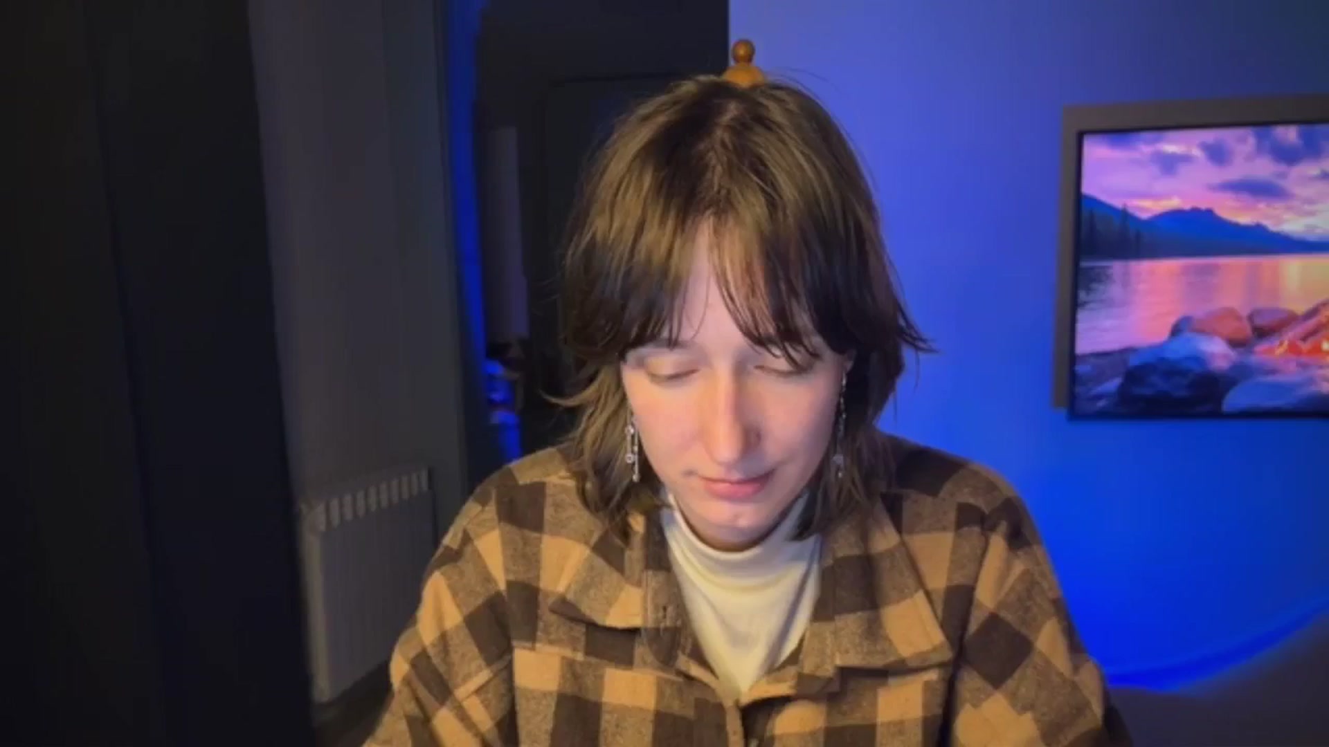 Gallery image thumbnail from LoooneyTunes's myfreecams stream on, 04/27/2026, 20:38 image 2 of 20