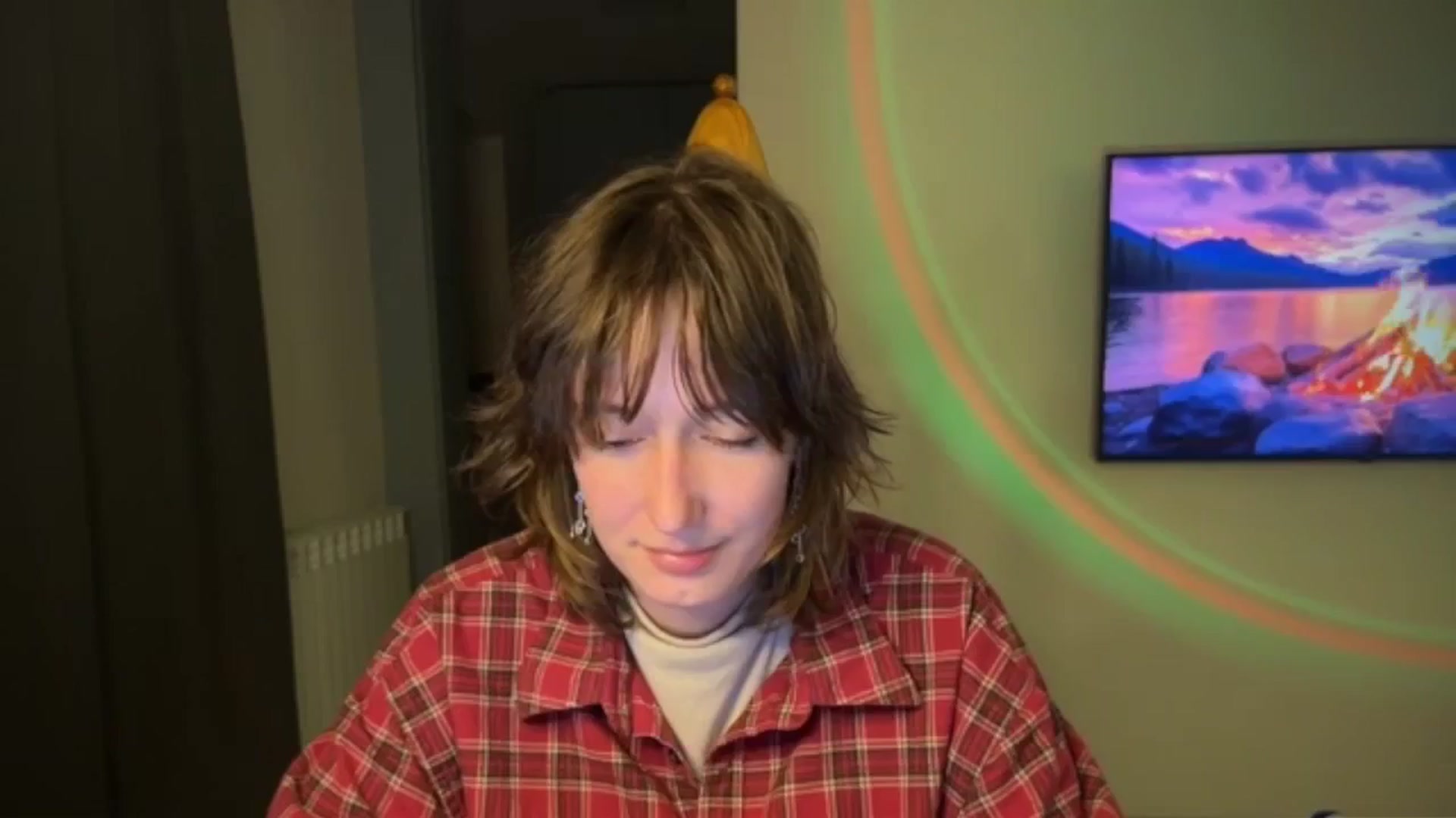 Gallery image thumbnail from LoooneyTunes's myfreecams stream on, 04/28/2026, 23:34 image 1 of 20