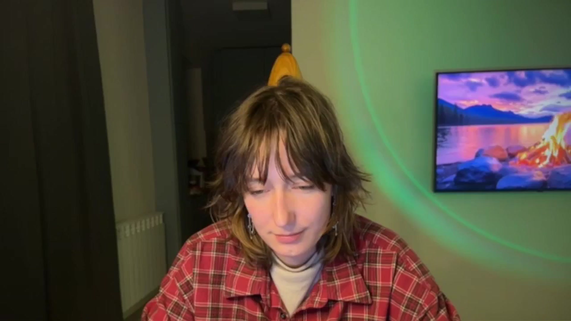 Gallery image thumbnail from LoooneyTunes's myfreecams stream on, 04/28/2026, 23:34 image 7 of 20