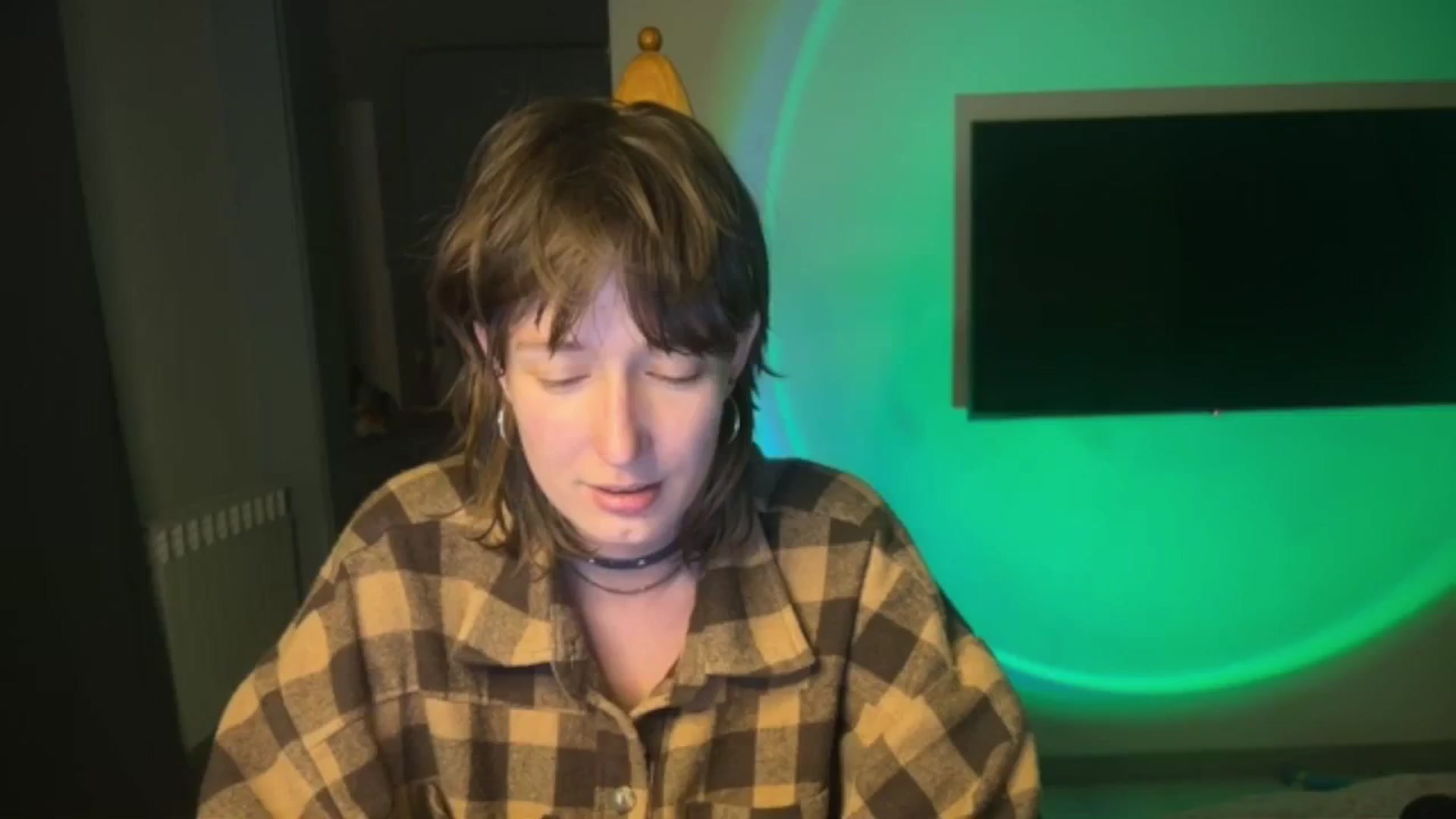 Gallery image thumbnail from LoooneyTunes's myfreecams stream on, 04/30/2026, 23:53 image 18 of 20