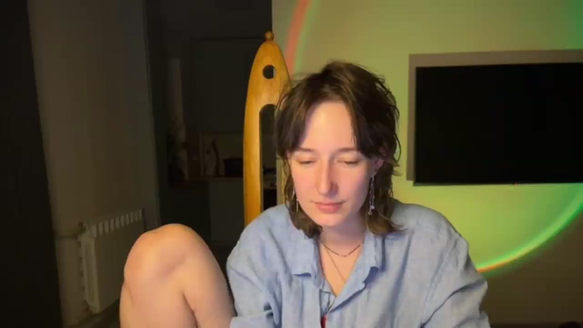 Gallery image thumbnail from LoooneyTunes's myfreecams stream on, 05/07/2026, 22:04 image 20 of 20