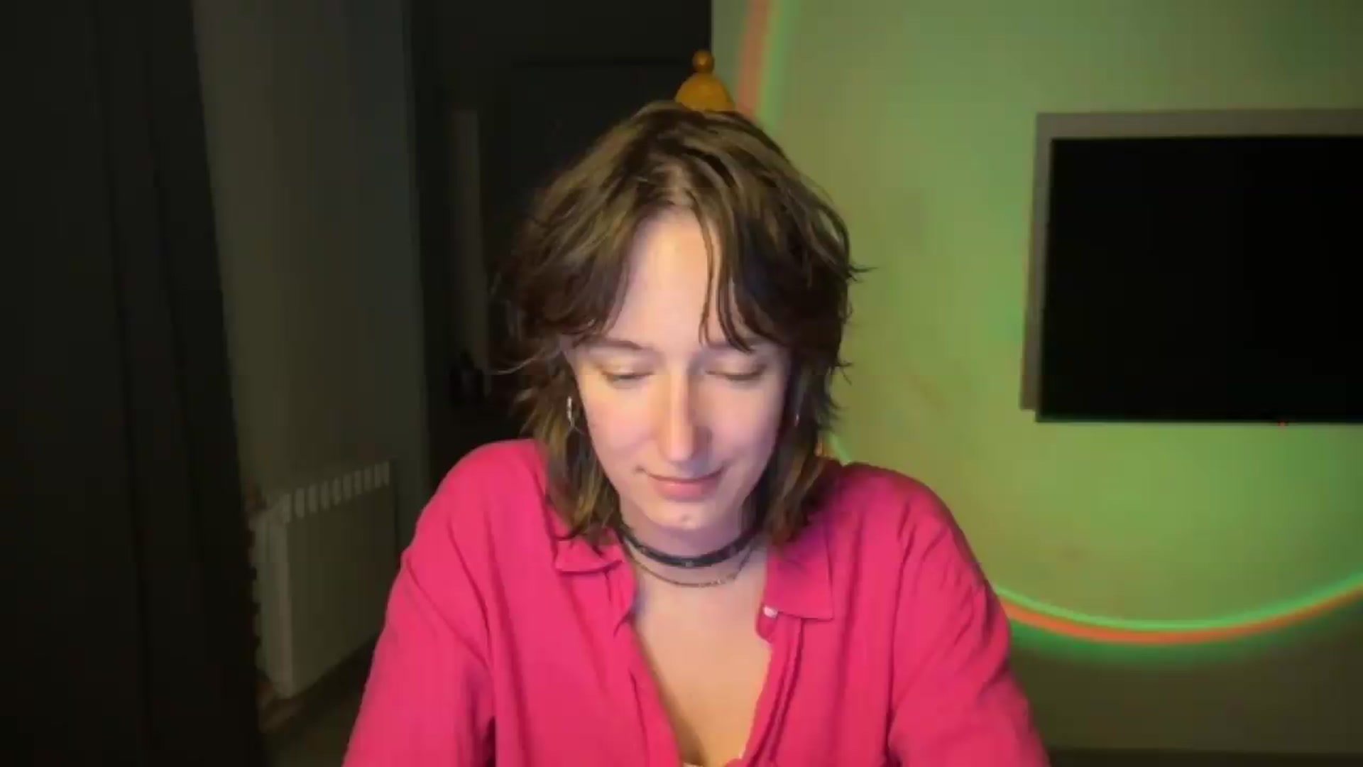 Gallery image thumbnail from LoooneyTunes's myfreecams stream on, 05/09/2026, 23:51 image 9 of 20