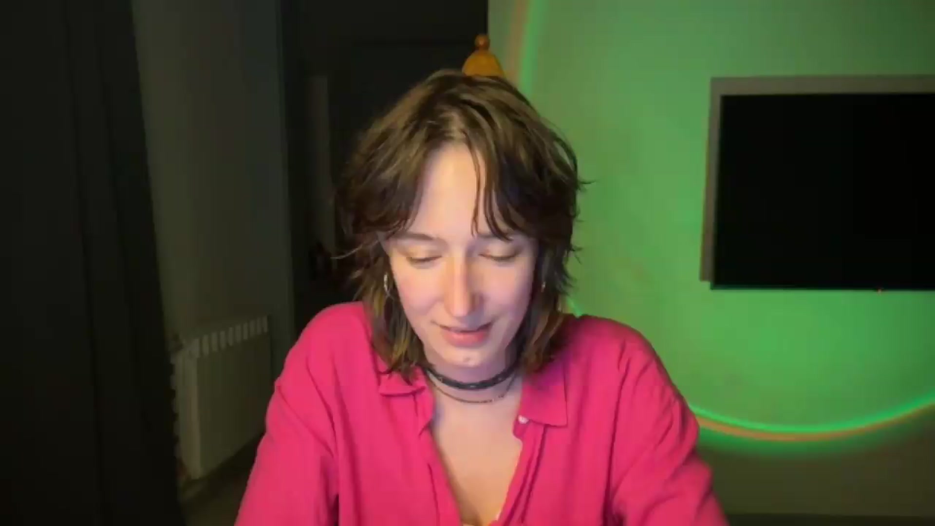 Gallery image thumbnail from LoooneyTunes's myfreecams stream on, 05/09/2026, 23:51 image 13 of 20