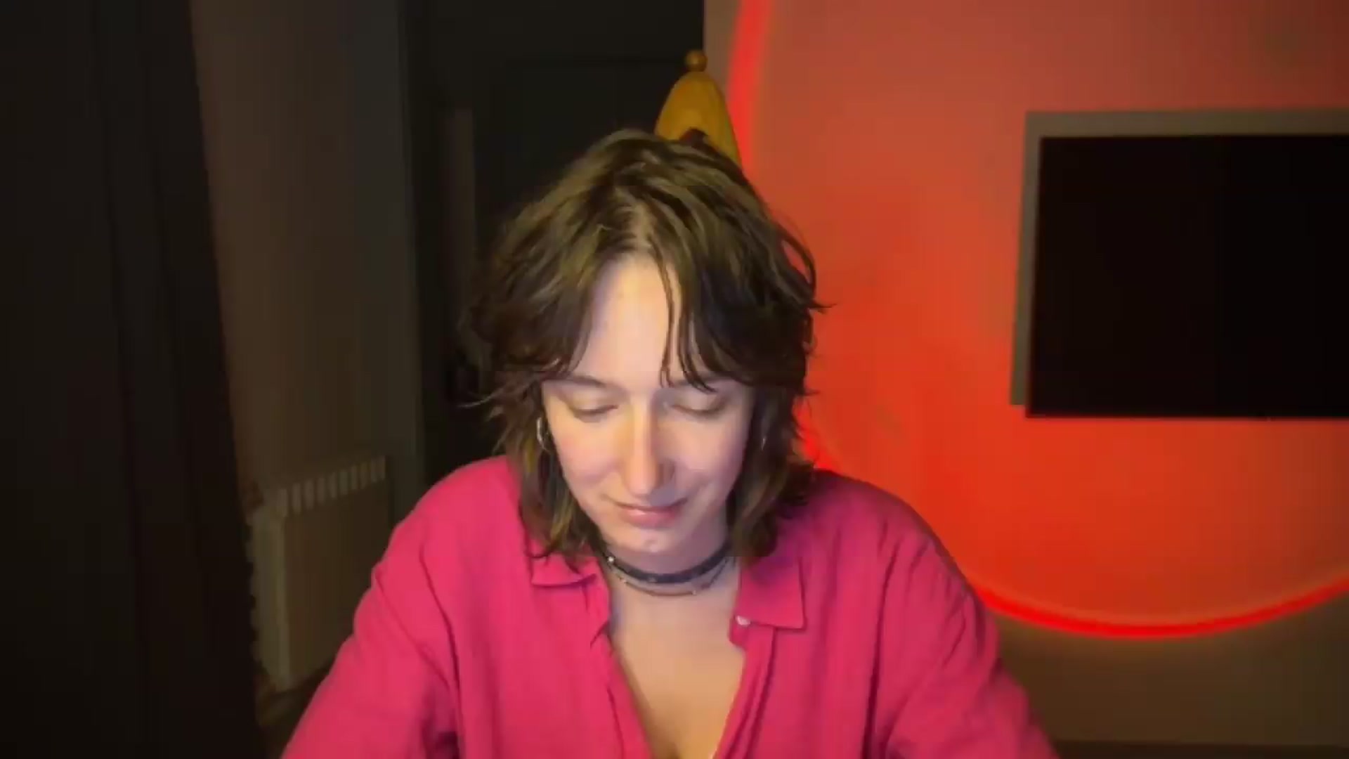 Gallery image thumbnail from LoooneyTunes's myfreecams stream on, 05/09/2026, 23:51 image 18 of 20