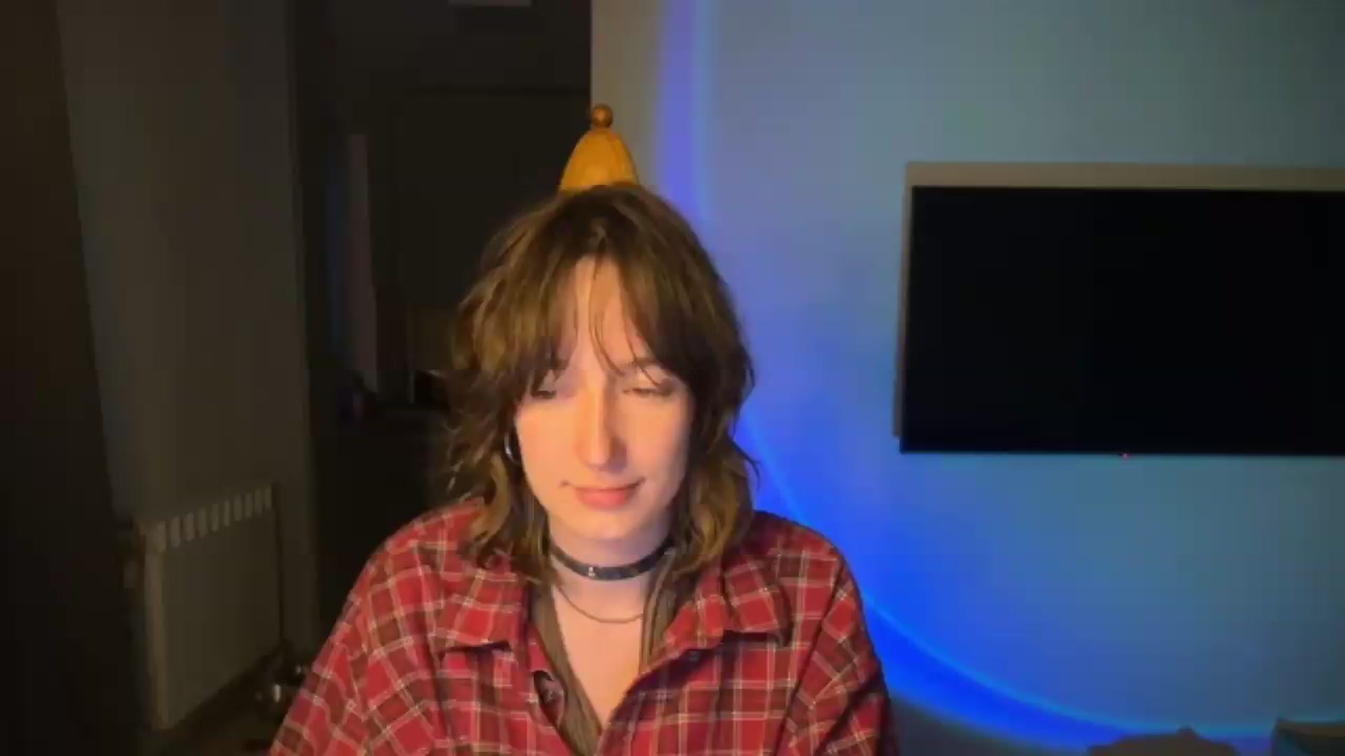 Gallery image thumbnail from LoooneyTunes's myfreecams stream on, 05/26/2026, 01:41 image 1 of 20